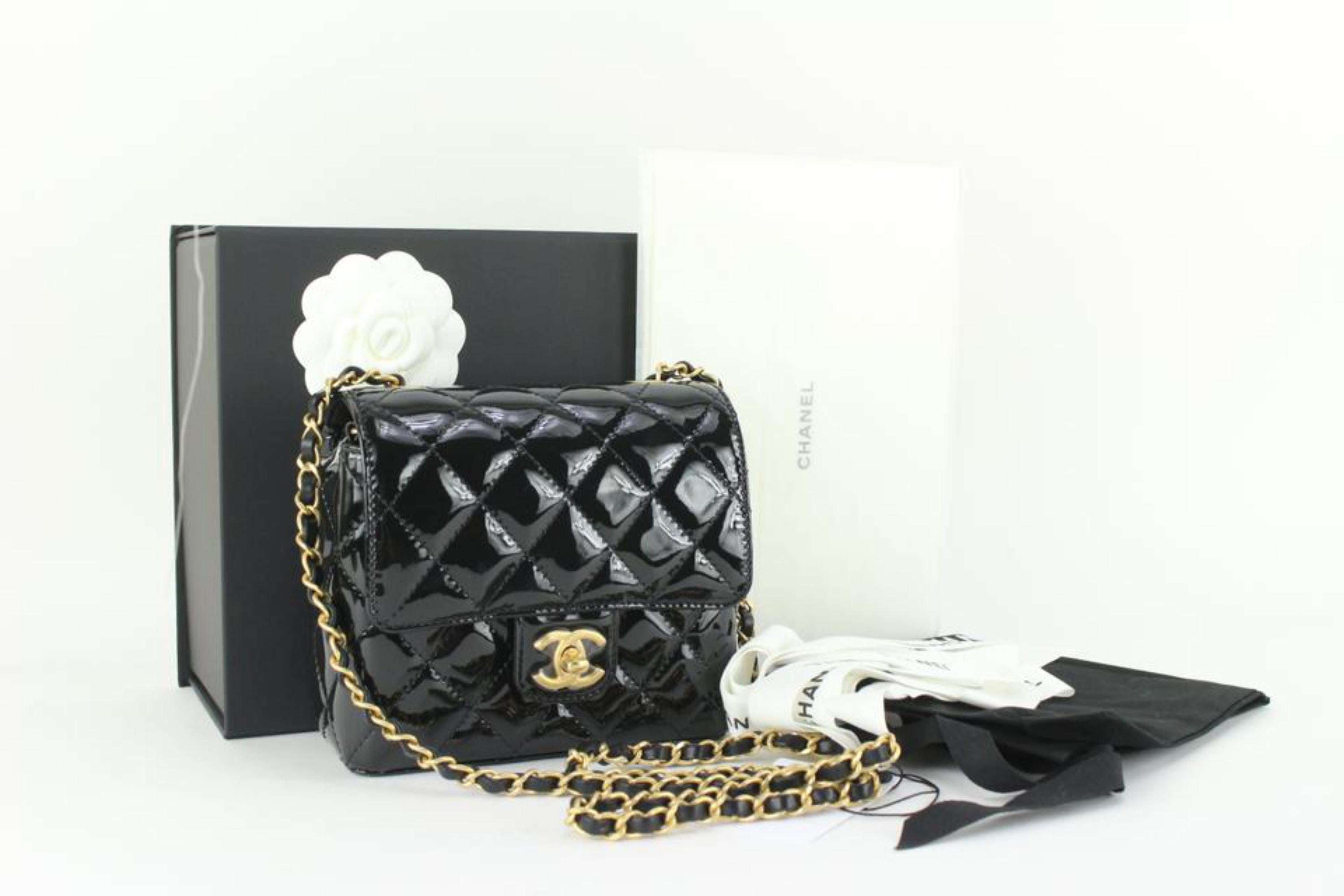 Chanel 2022 Black Patent Leather Very Square Mini Flap GHW 5CJ104 For Sale 6