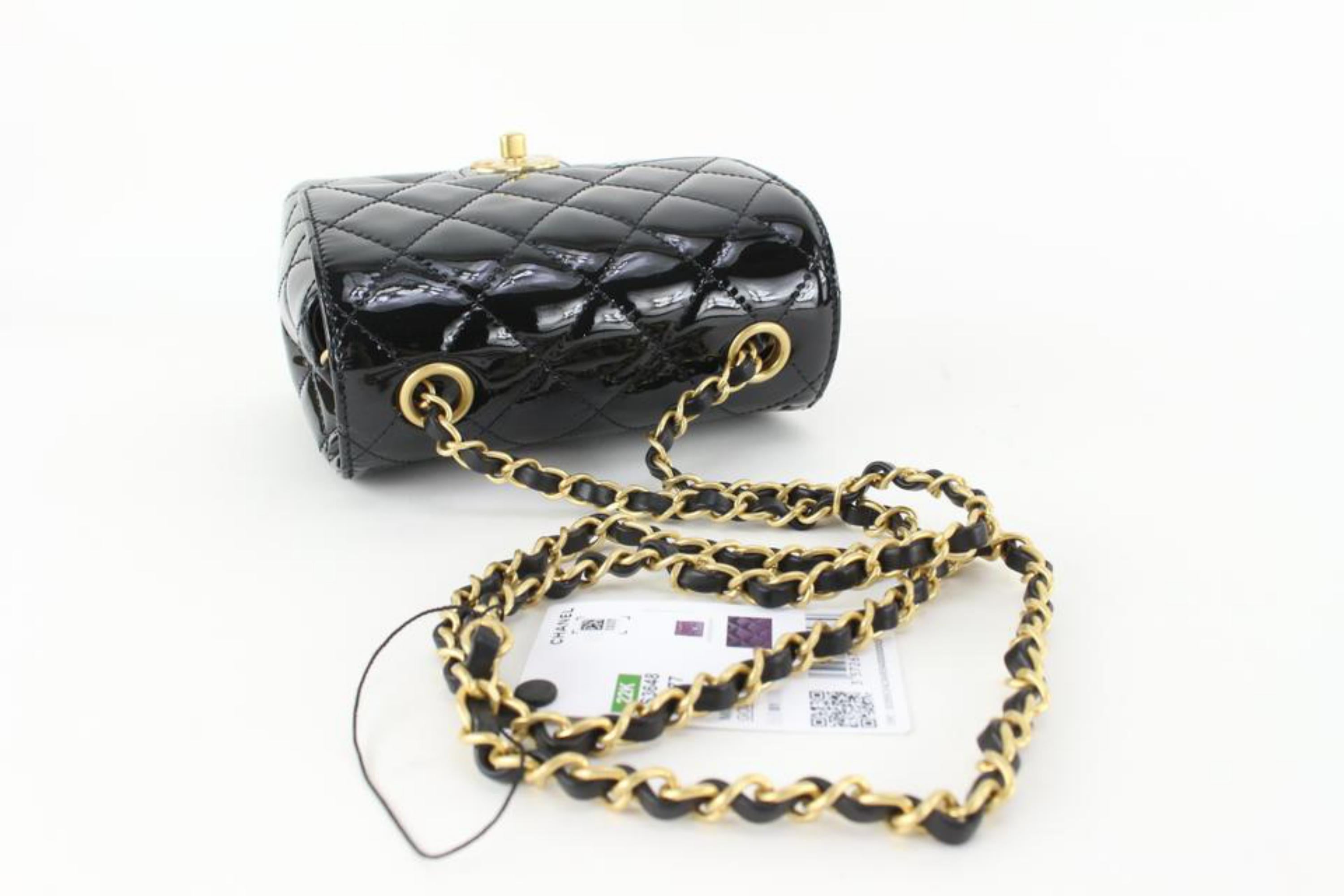 Women's Chanel 2022 Black Patent Leather Very Square Mini Flap GHW 5CJ104 For Sale