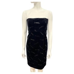 Chanel 2022 black velvet and sequins corset bustier dress