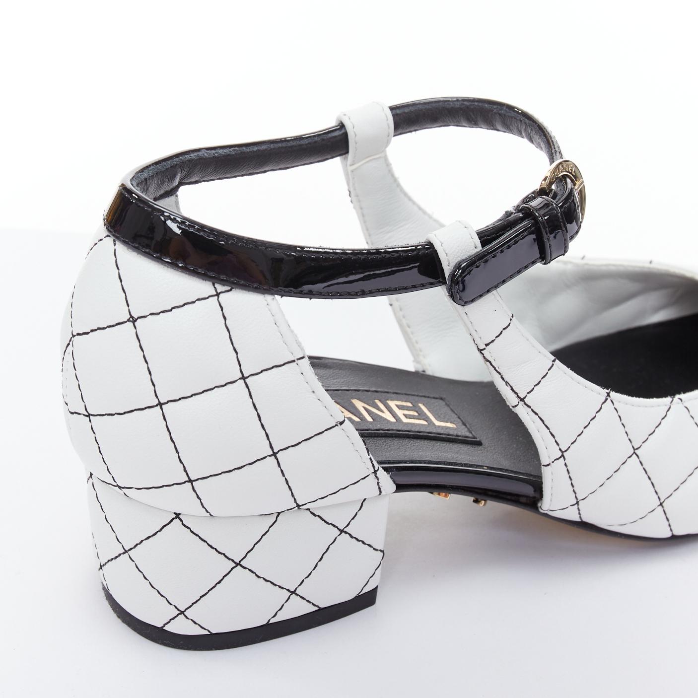 CHANEL 2022 schwarz weiß gesteppt patent cap toe maryjane absätze EU36.5 im Angebot 3