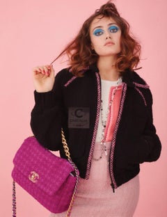 CHANEL 2022 COCO NEIGE Collection Rares Shearling Bomber 50 FR