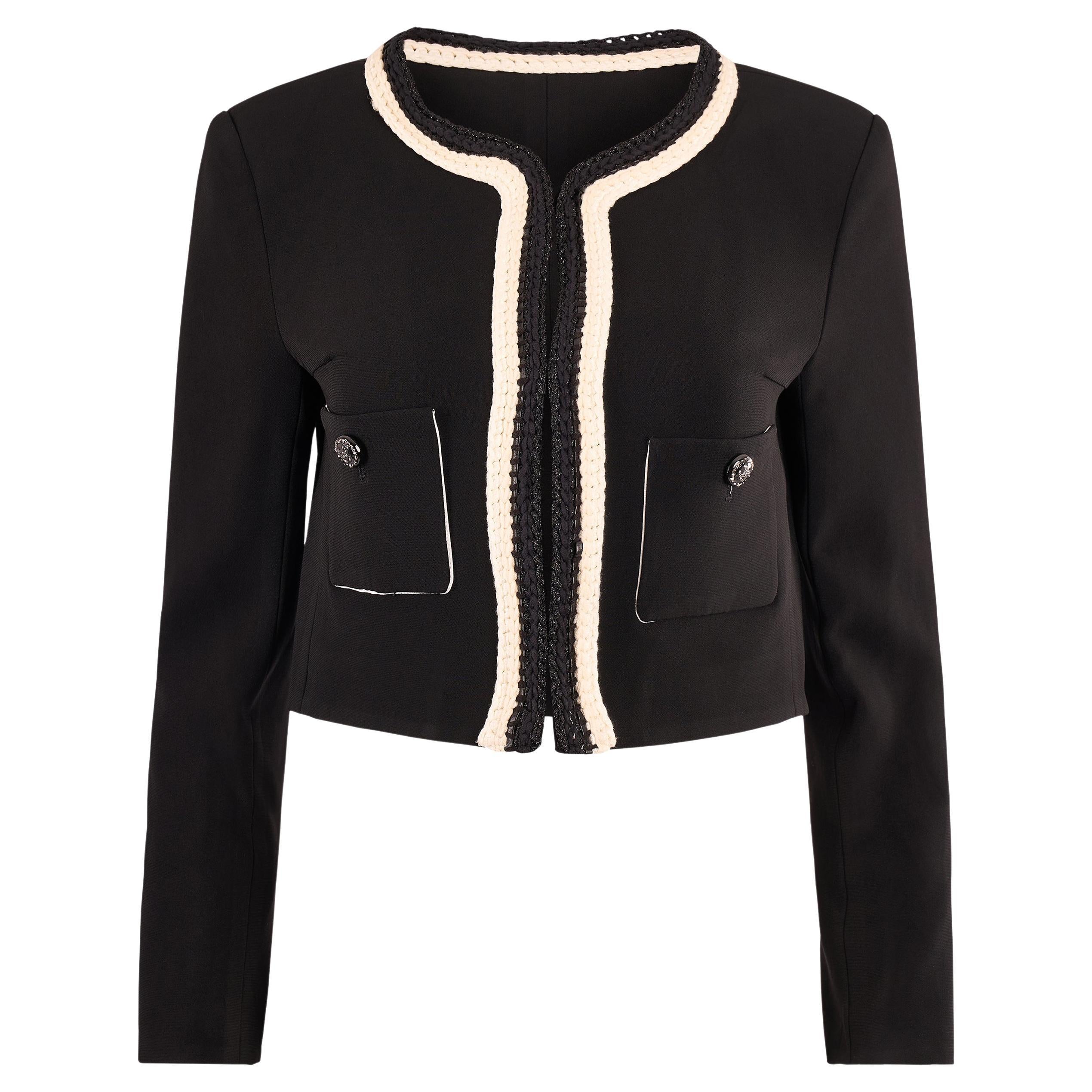 Chanel 2022 Cruise Veste boléro ajustée tressée noire en vente