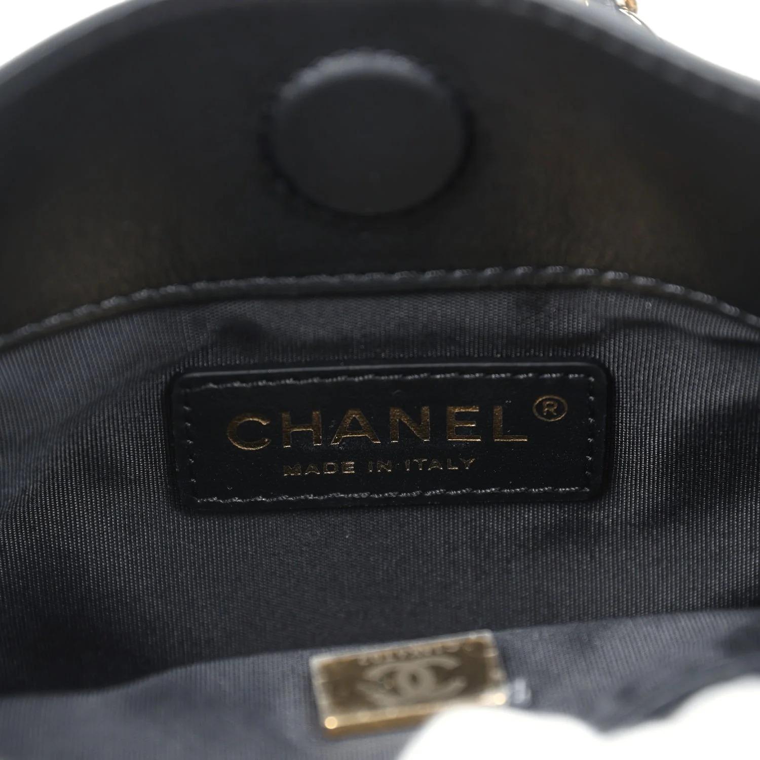 Chanel 2022 Cruise Small Fringe Crossbody Hobo Quilted Classic Bag For Sale 6