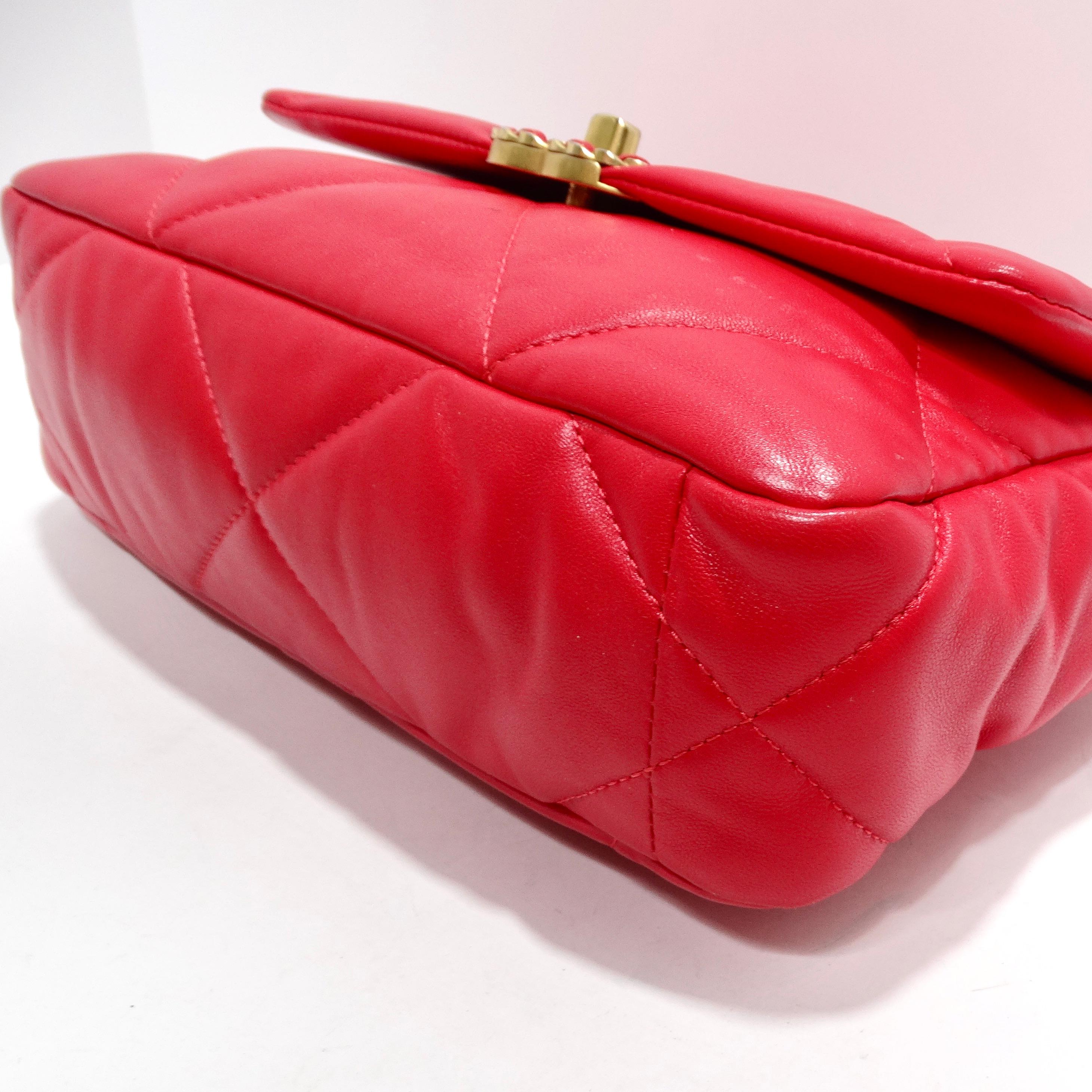 Chanel 2022 Medium 19 sac à rabat rouge en vente 3