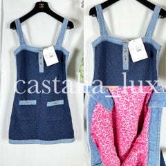 CHANEL 2022 New CC Buttons Quilted Blue Dress 36 FR