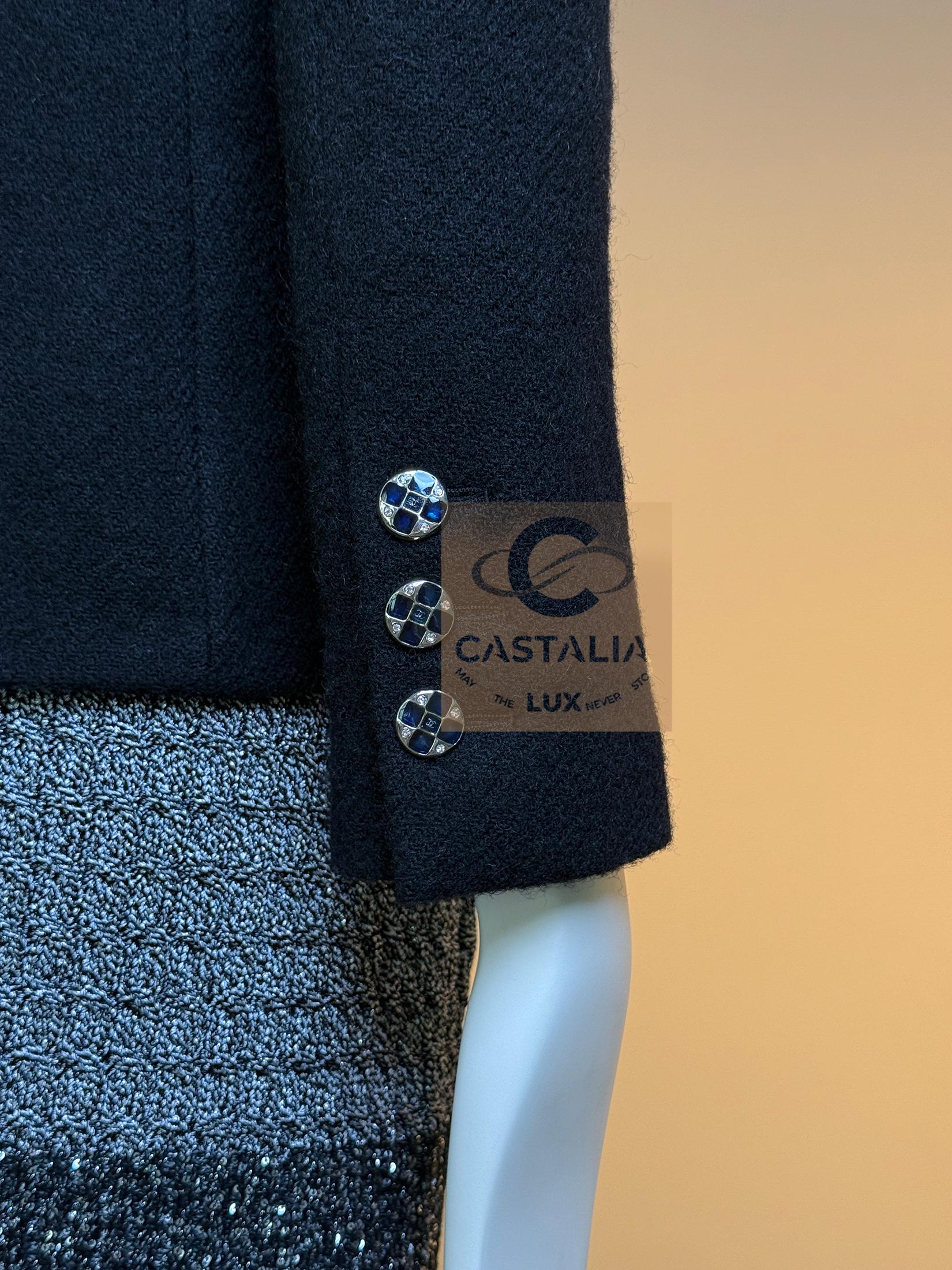 CHANEL 2022 Nueva chaqueta intemporal de tweed negro 38 FR en venta 7