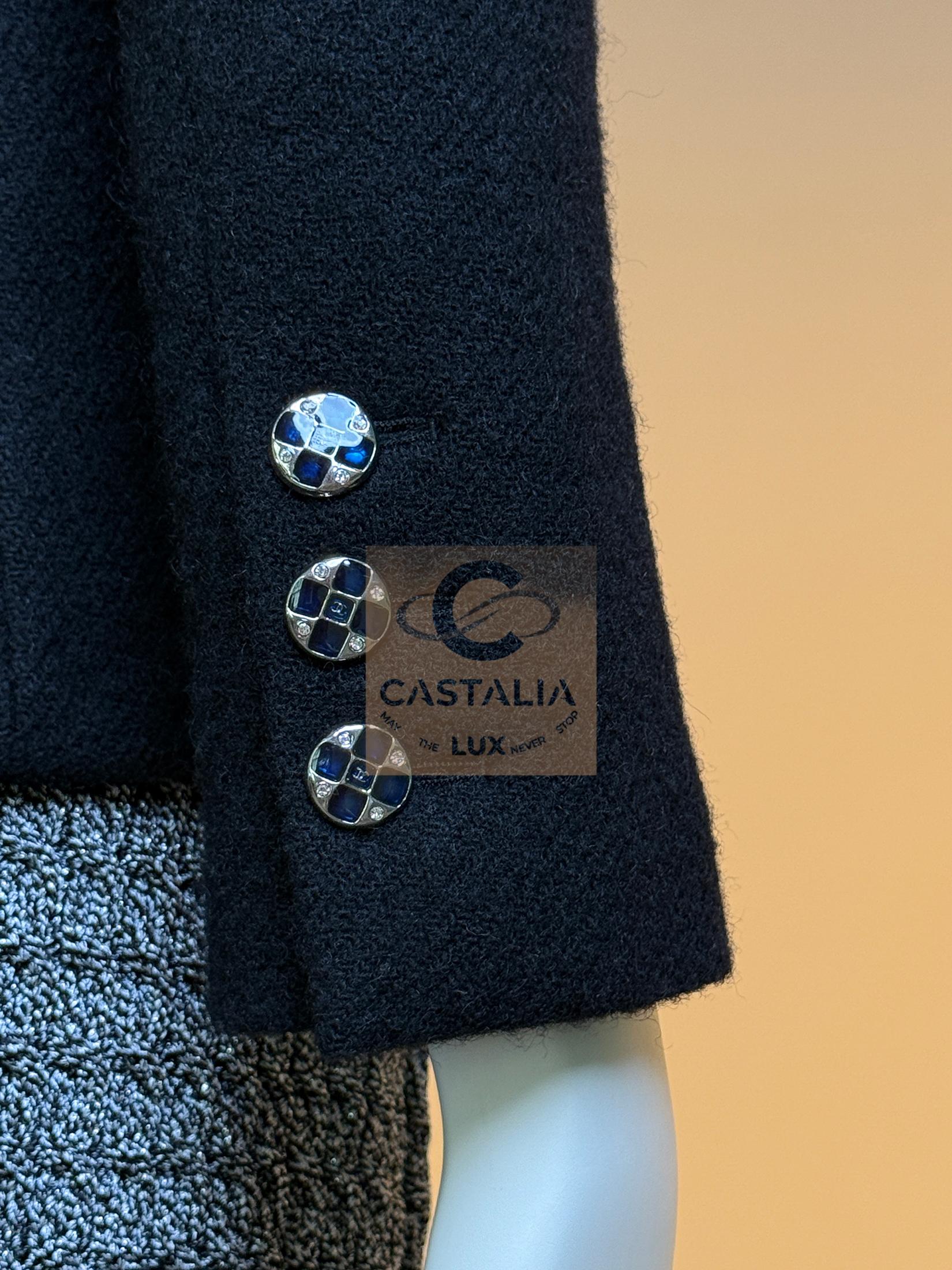 CHANEL 2022 Nueva chaqueta intemporal de tweed negro 38 FR en venta 8