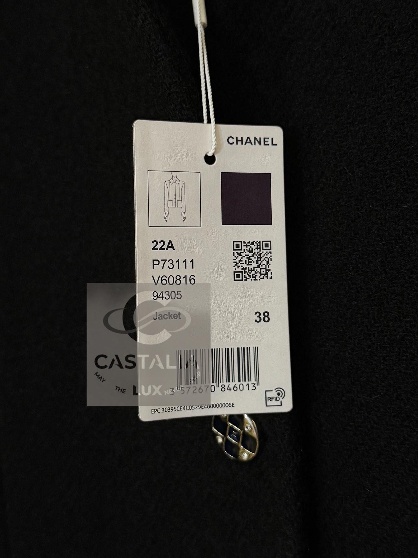 CHANEL 2022 Nueva chaqueta intemporal de tweed negro 38 FR en venta 1