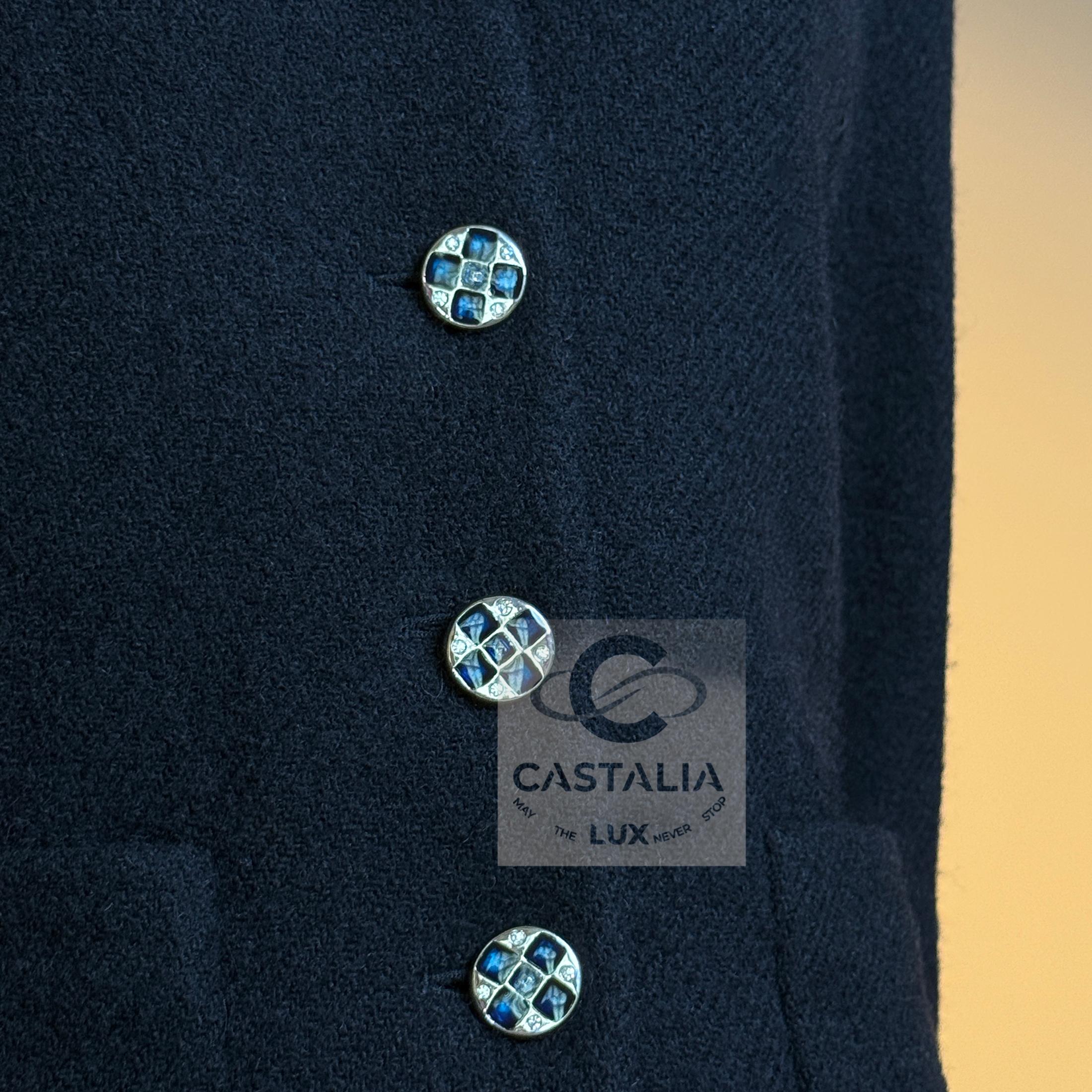 CHANEL 2022 Nueva chaqueta intemporal de tweed negro 38 FR en venta 2