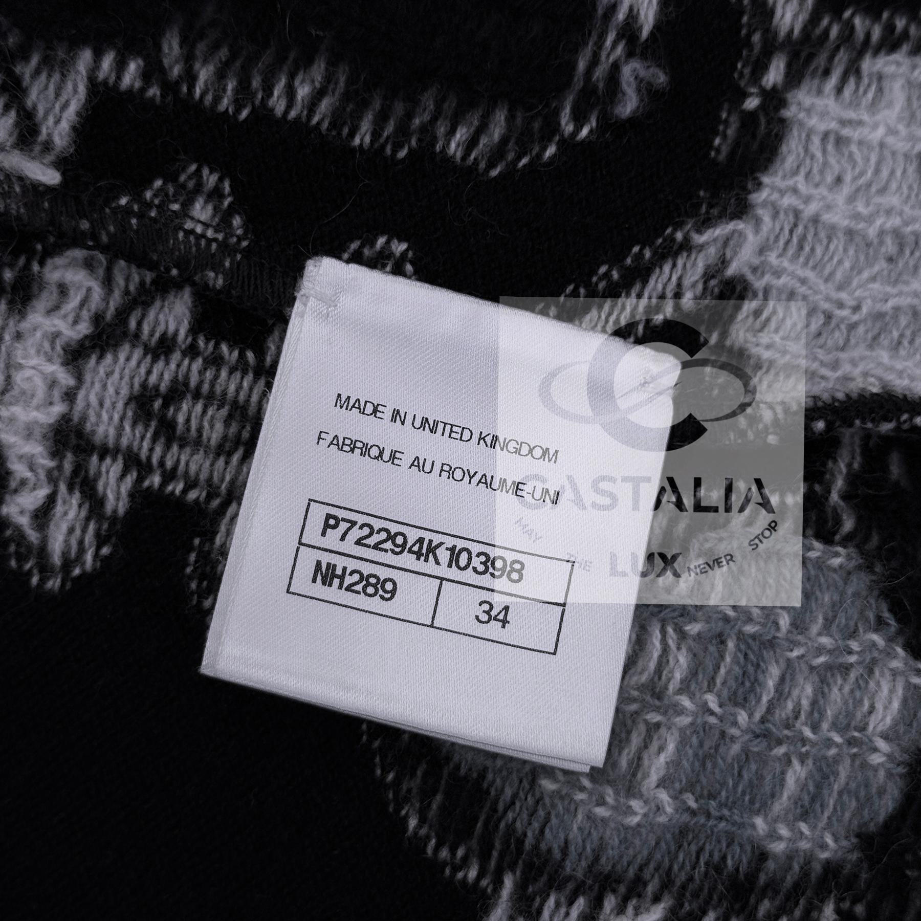 Chanel 2023 Schwarz Kaschmir Strickjacke Hoodie CC Logo 34 FR im Angebot 14