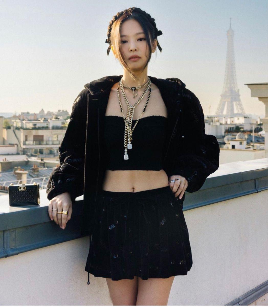 Chanel 2023 Black Logo Velvet Skirt 2