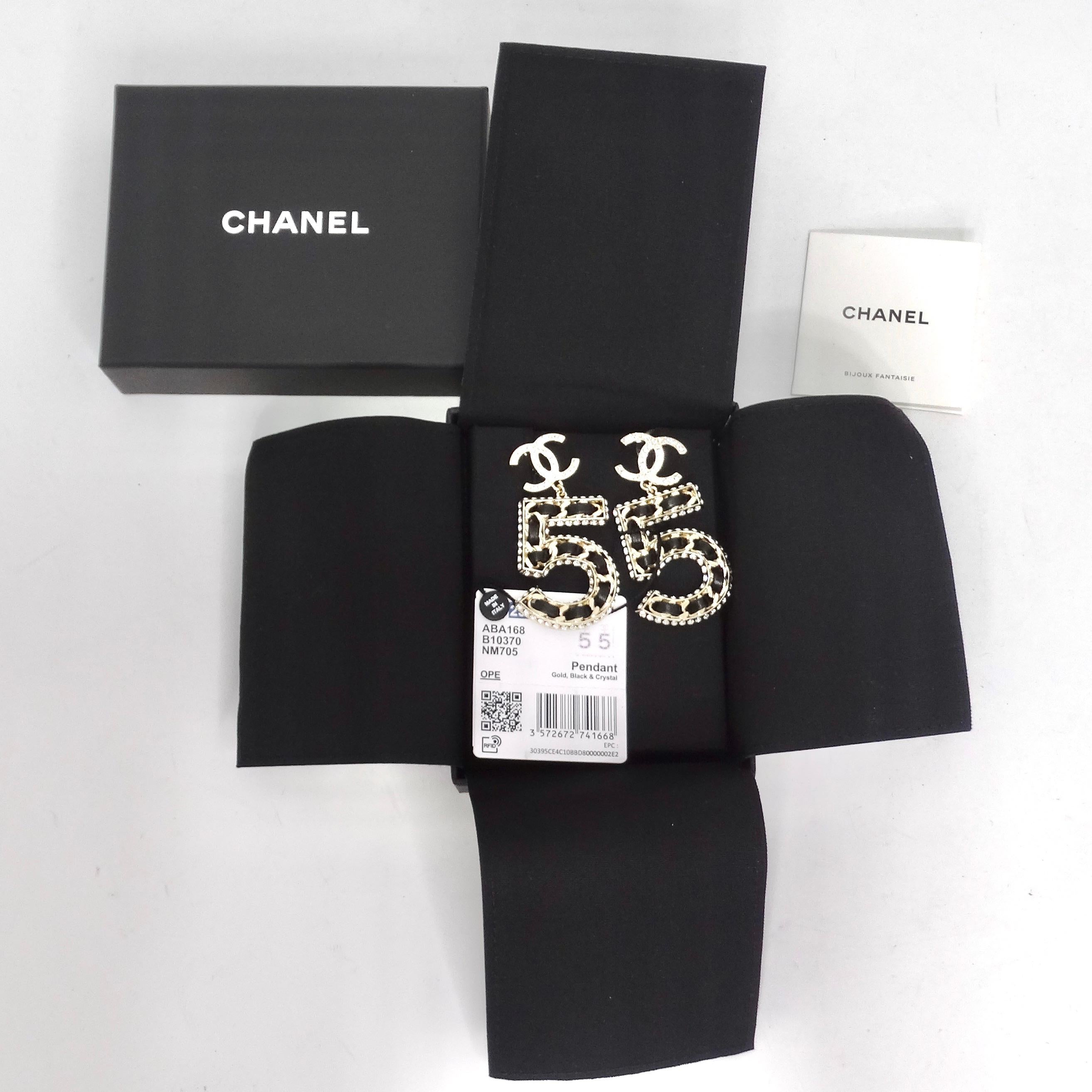 Chanel 2023 Kristall-Lammfellkette CC Nr. 5 Tropfenohrringe im Zustand „Neu“ in Scottsdale, AZ