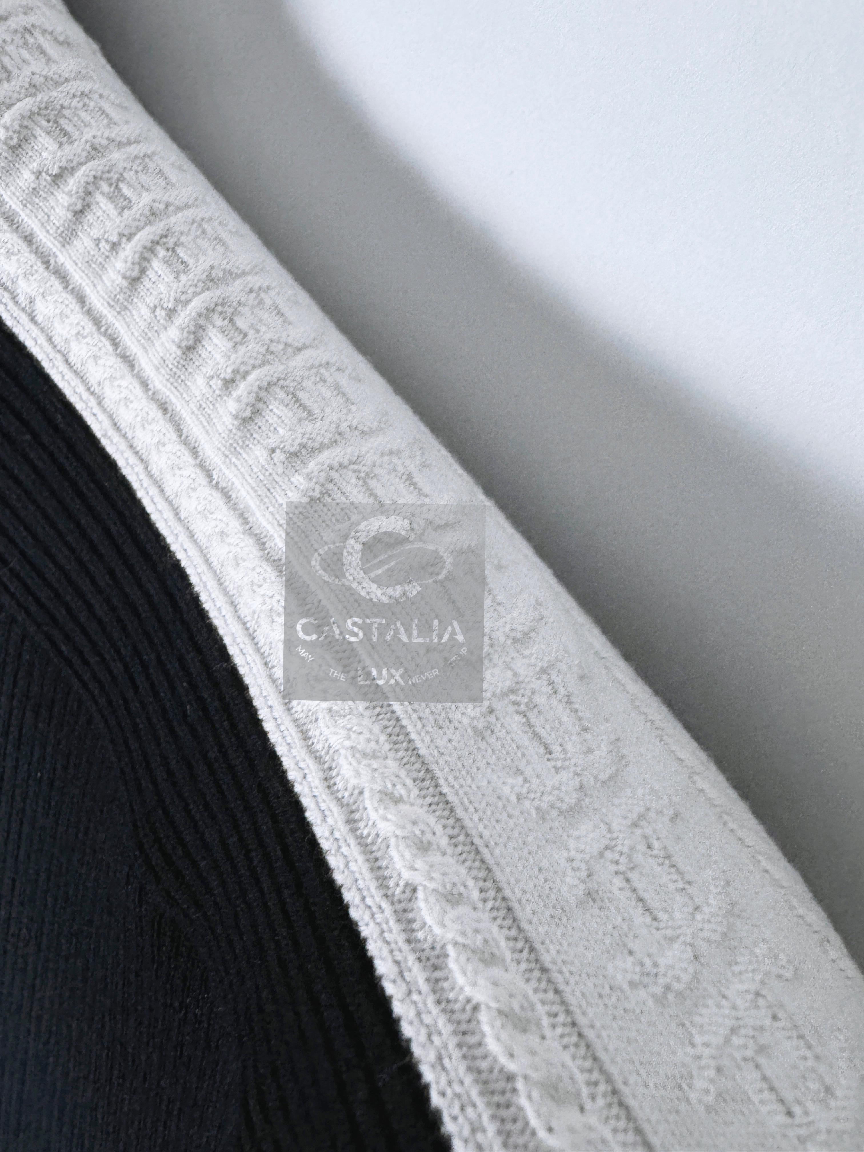 Pull Coco Neige neuve avec logo CC Chanel 2023 6