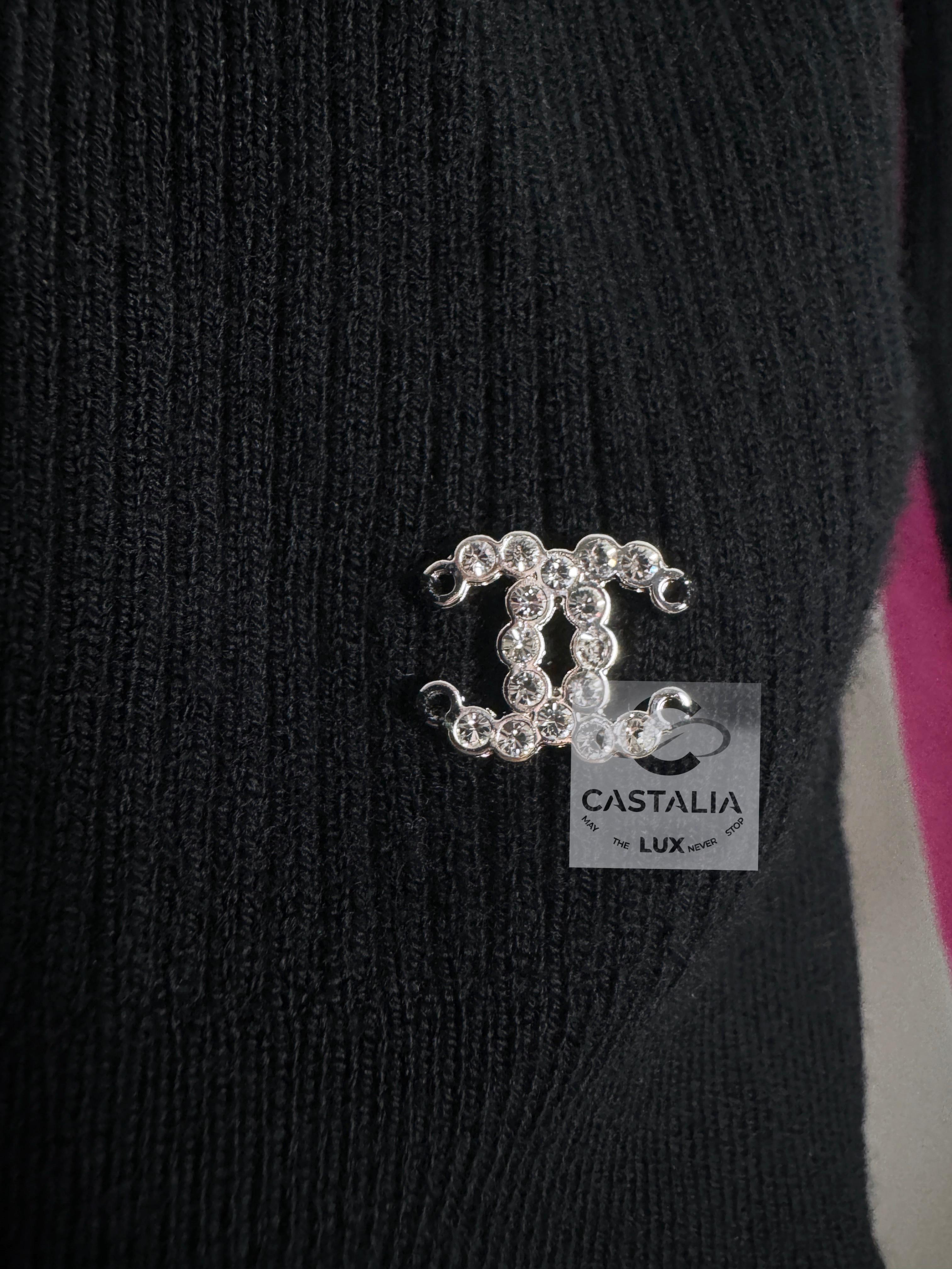 Pull Coco Neige neuve avec logo CC Chanel 2023 1