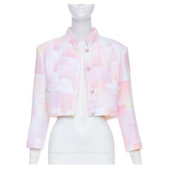 CHANEL 2023 Runway pink painted check pearl button cropped tweed jacket FR36