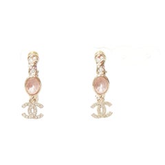 CHANEL 2023 Runway stone twisted chain CC crystal rhinestone mini hoop earrings