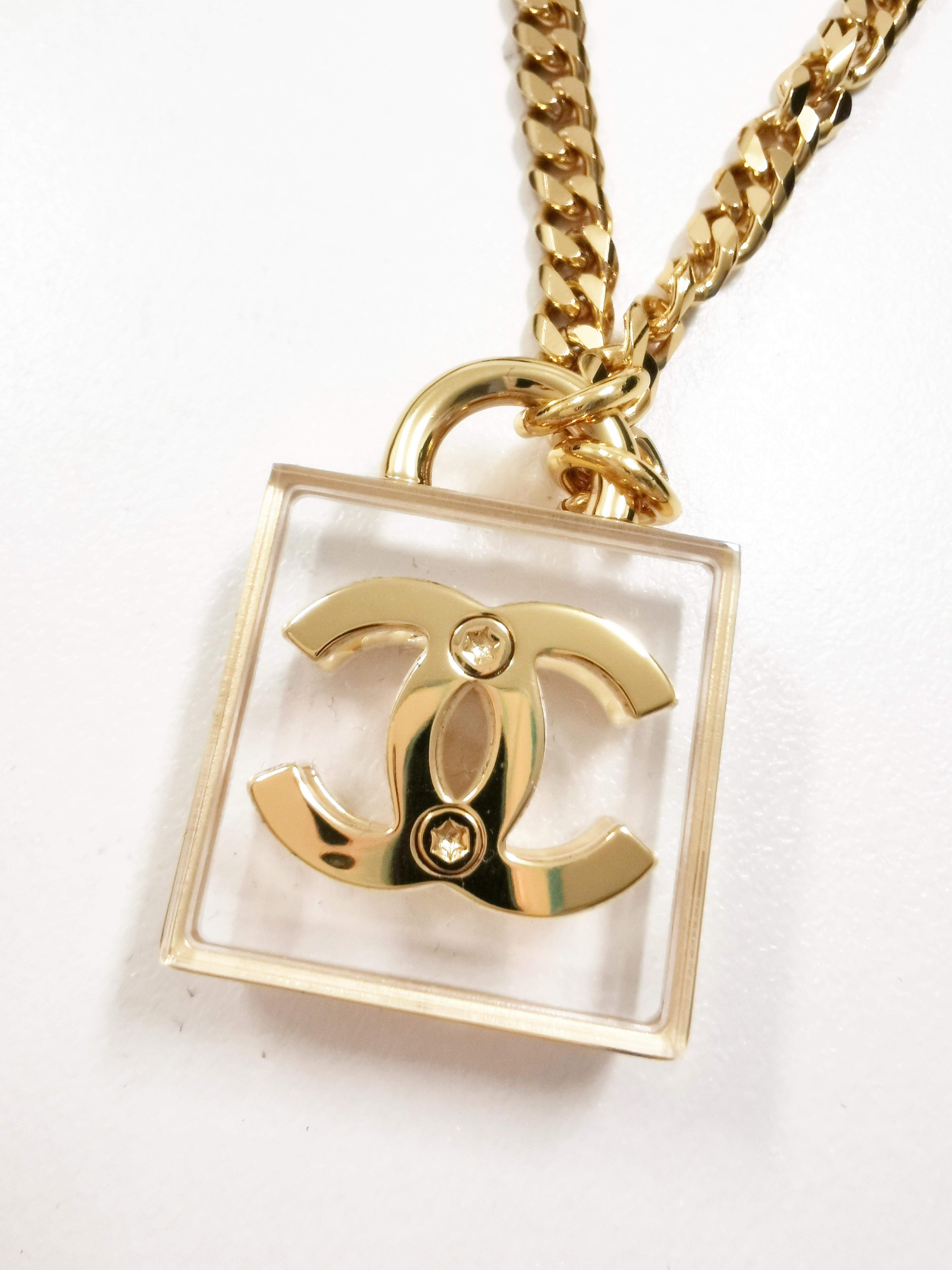 CHANEL 2023 SS CC Square Resin Gold Long Chain Necklace In Excellent Condition In PUTNEY, NSW