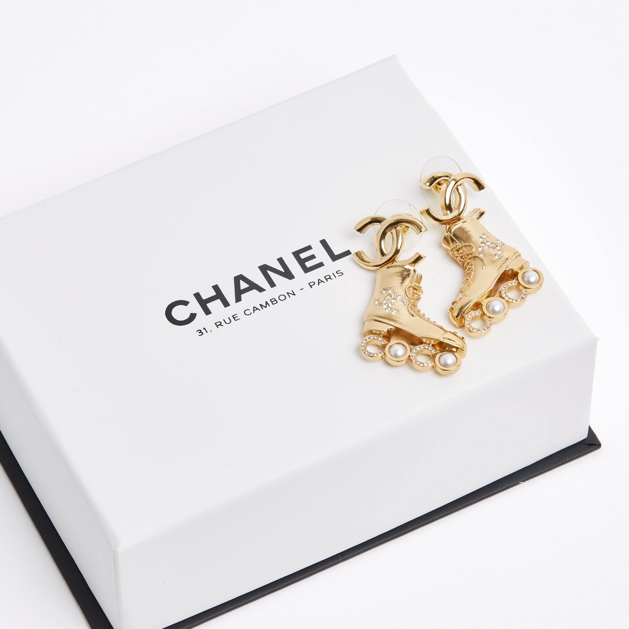 Chanel 2024 Boucles Clous LA Cruise Coco Rollerskates CC Earrings Studs in box For Sale 3