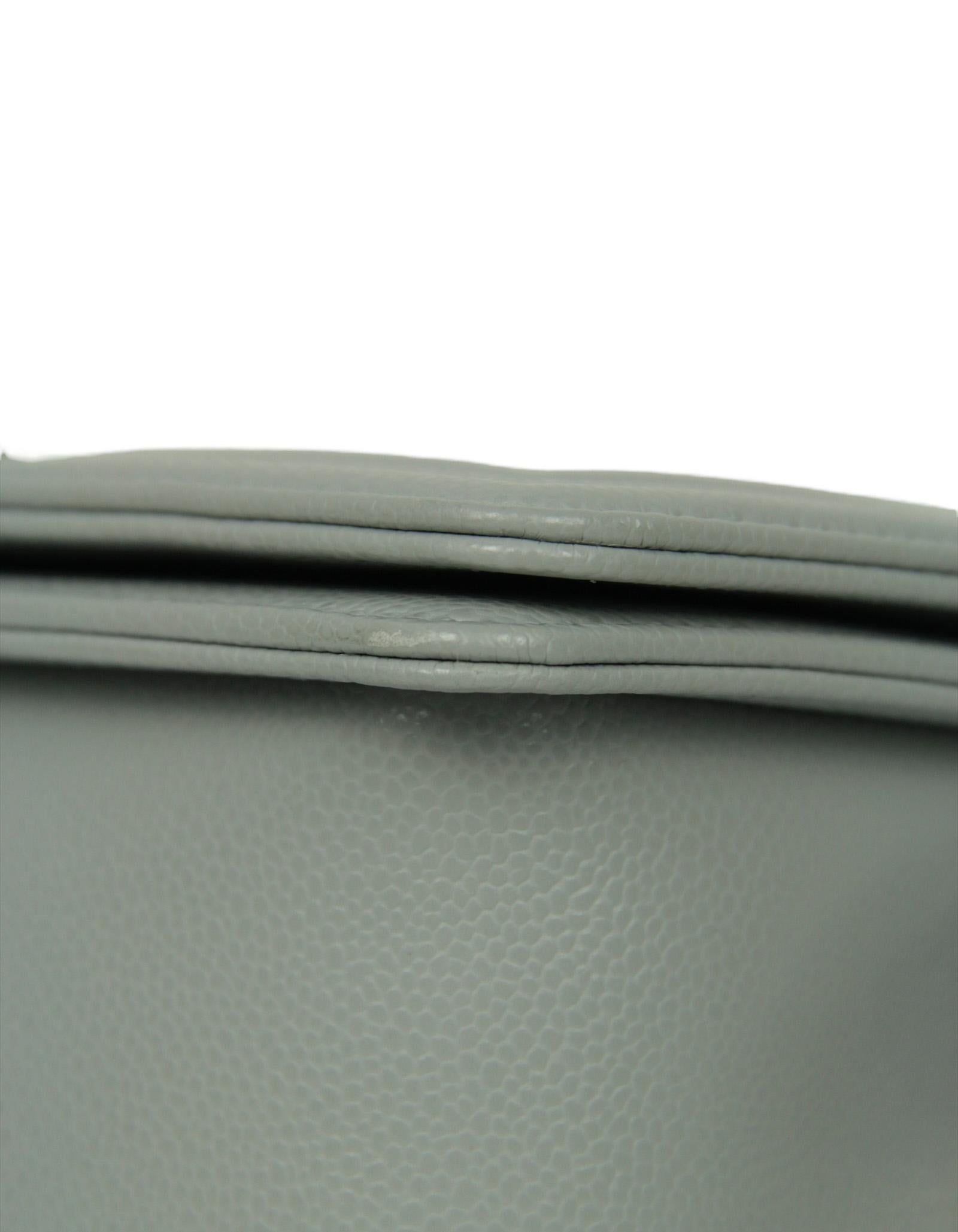 Women's Chanel 2024 Grey Shiny Caviar Leather Quilted Medium Boy Bag For Sale