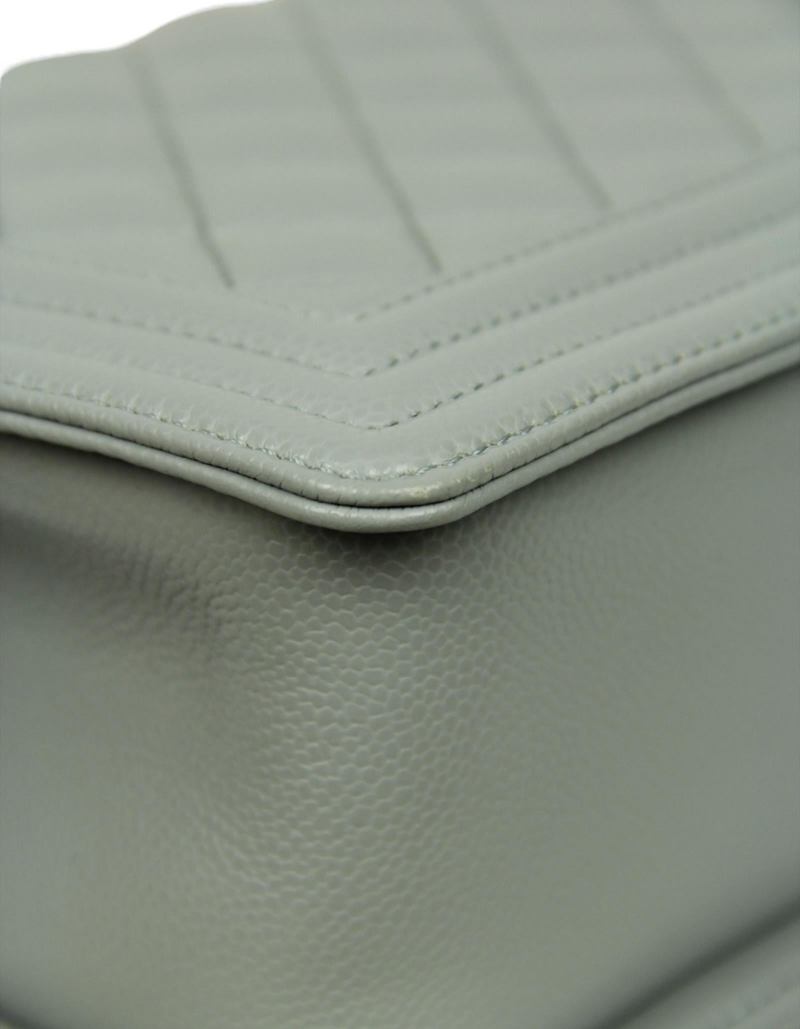 Chanel 2024 Grey Shiny Caviar Leather Quilted Medium Boy Bag For Sale 4
