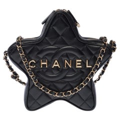 Borsa Star di Chanel in edizione limitata 2024, in pelle di agnello trapuntata nera