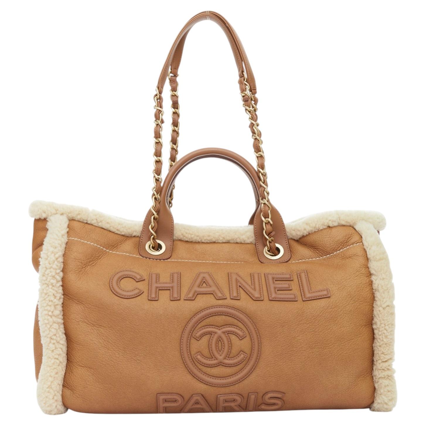 Why is it called the tote bag?