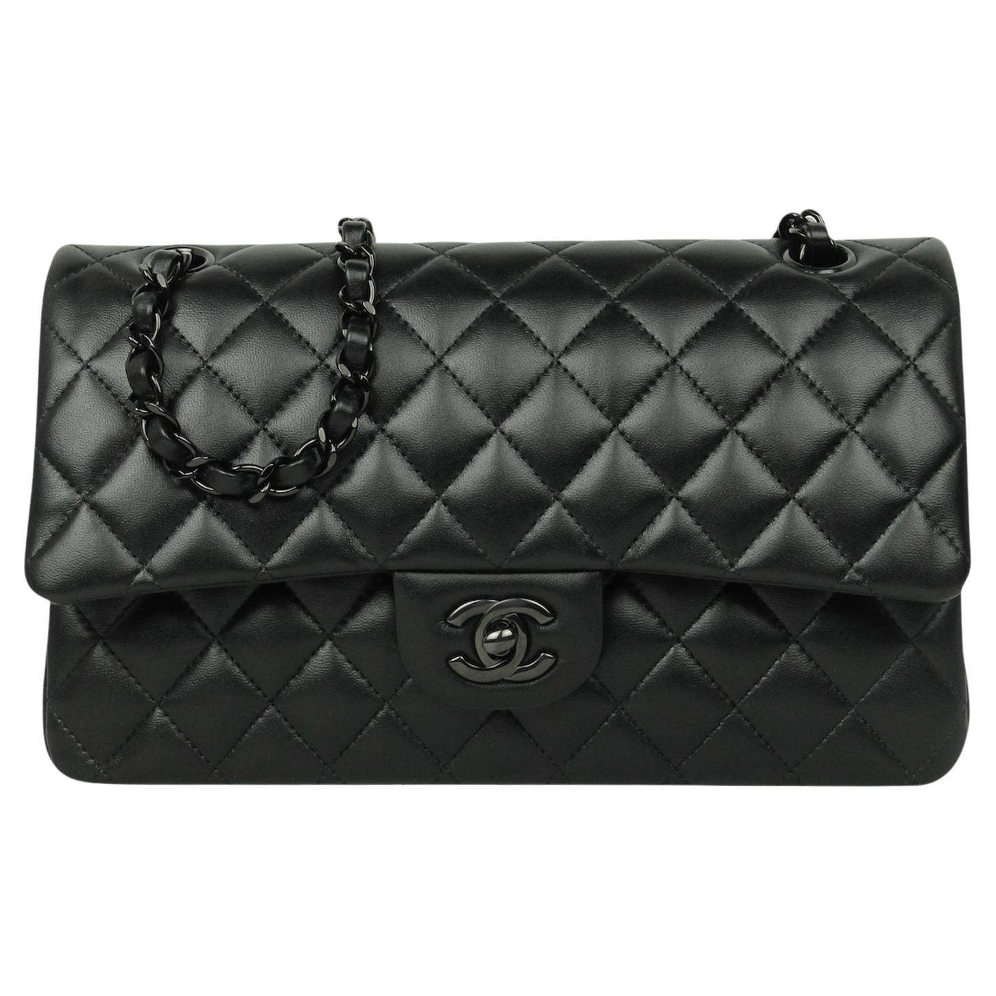 Chanel 2024 So Black Lambskin Leather 10" Medium Double Flap Classic Bag For Sale
