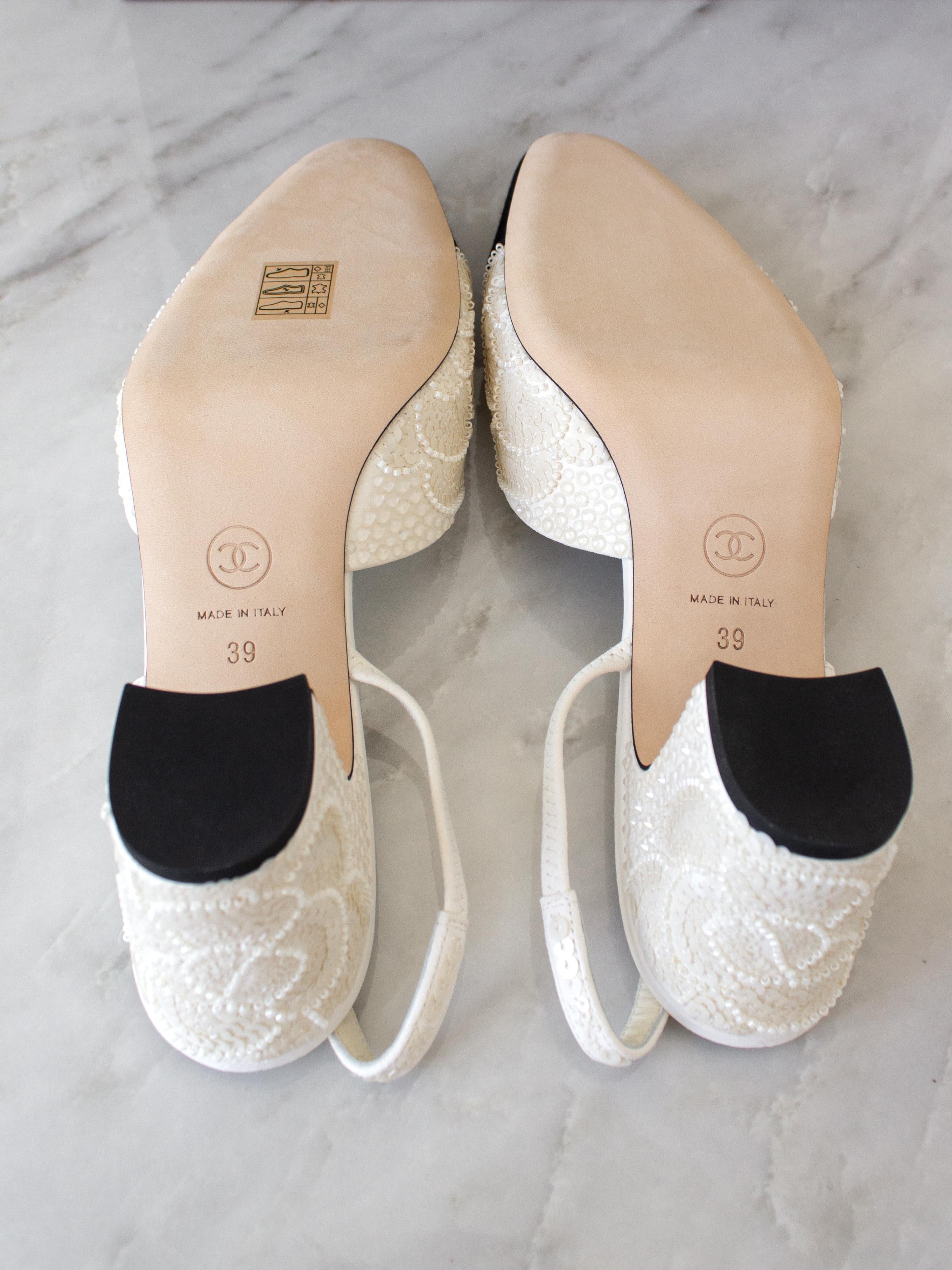 Chanel 2024 White Black Embellished Pearl Crystal Camellia 24P Slingback Shoes For Sale 4