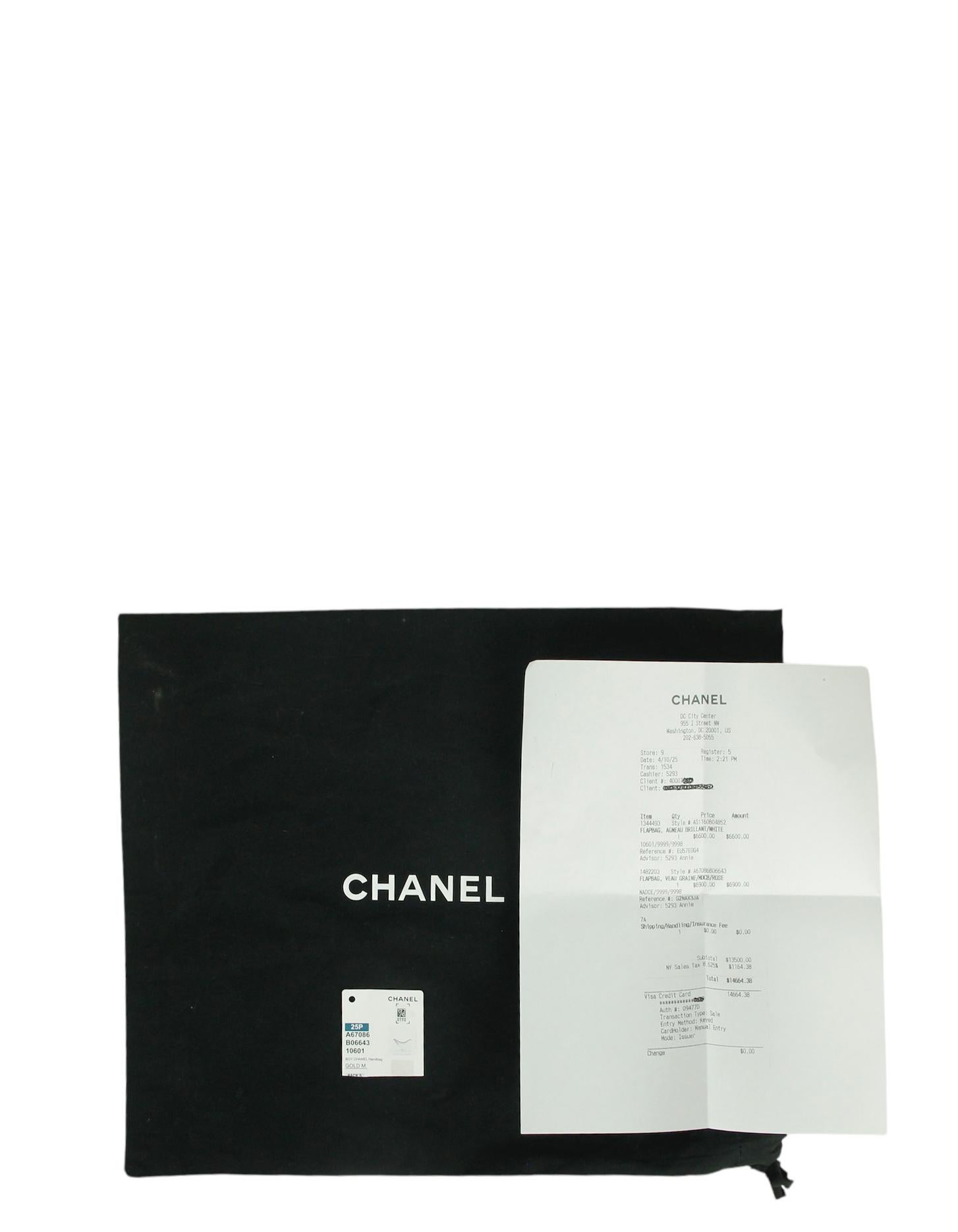 Chanel 2025 NEW White Caviar Leather Quilted Medium Boy Bag w/ Receipt in vendita 6