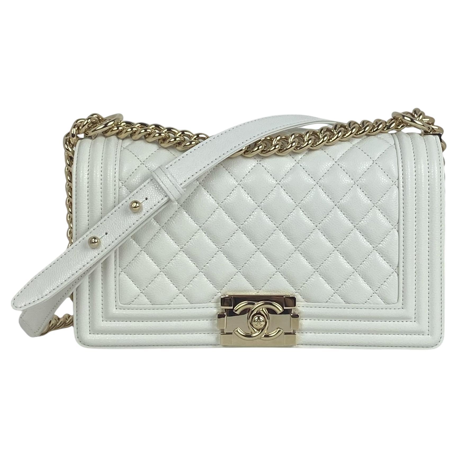 Chanel 2025 NEW White Caviar Leather Quilted Medium Boy Bag w/ Receipt in vendita