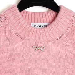 Chanel 2025 Pull Torsades et Bijou FR38 Pink Wool Round Neck Sweater UK10 US8