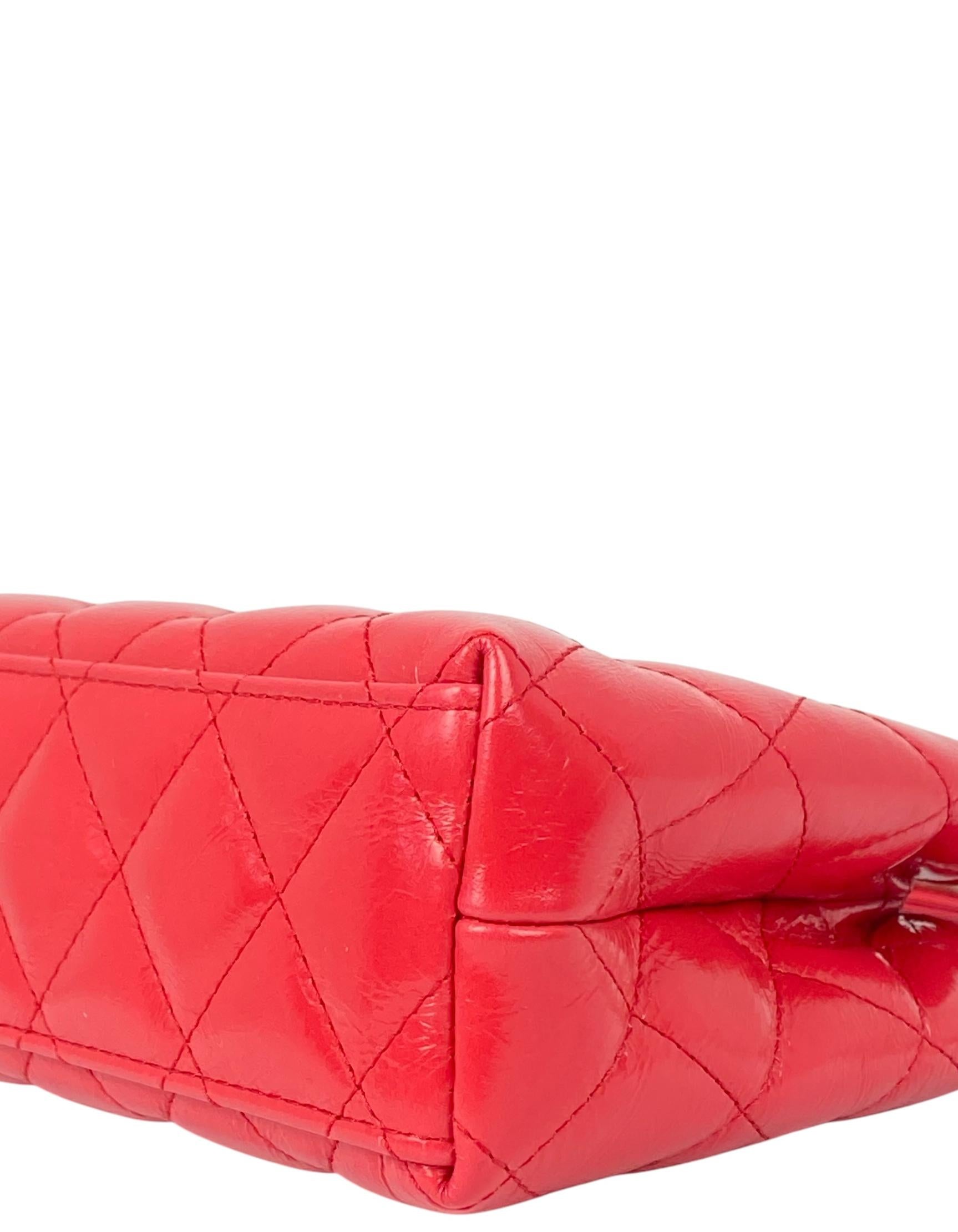 De las mujeres Chanel 2025C Bolso Crossbody Nano Kelly acolchado de piel de becerro rojo oscuro