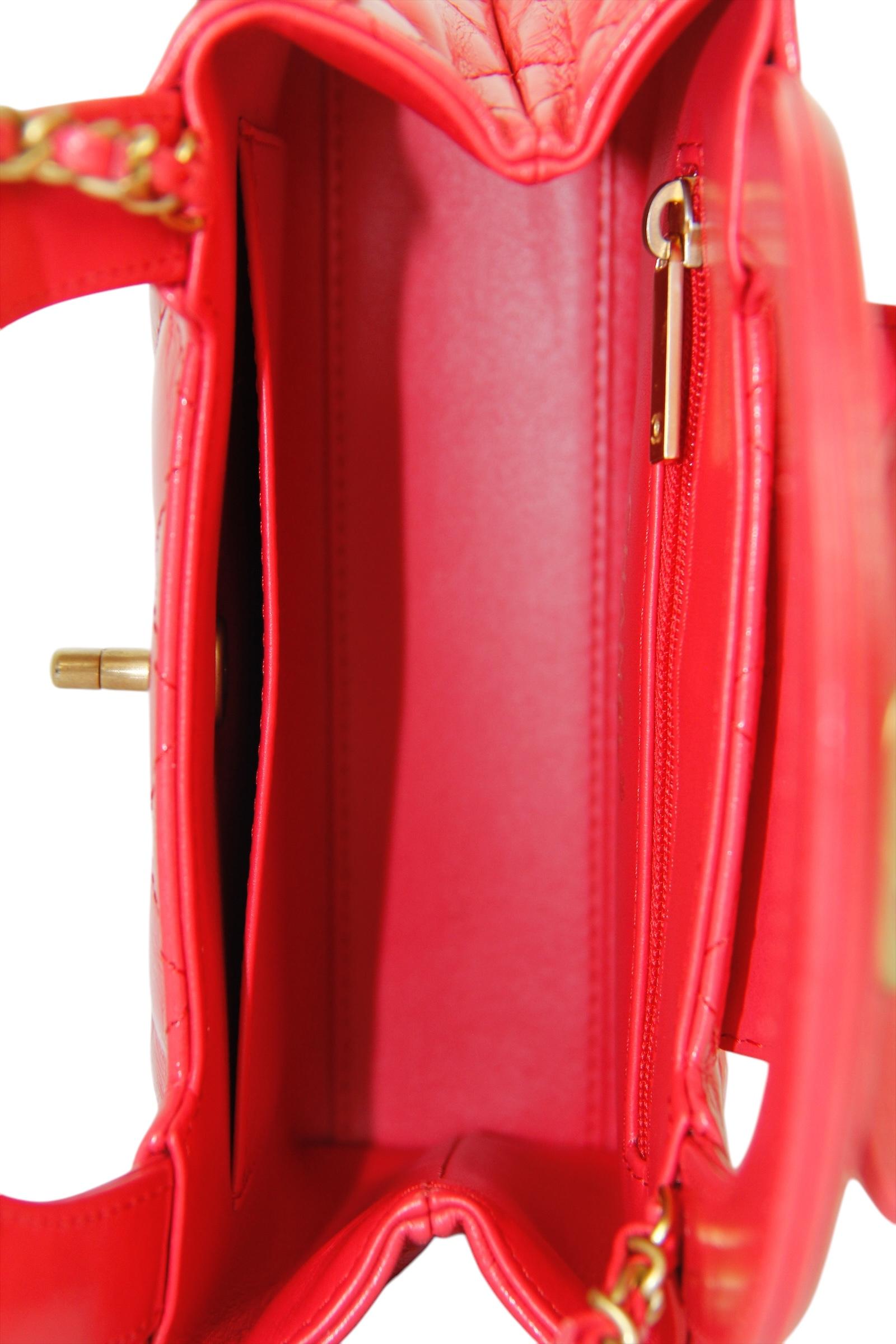 Chanel 2025C Bolso Crossbody Nano Kelly acolchado de piel de becerro rojo oscuro 2