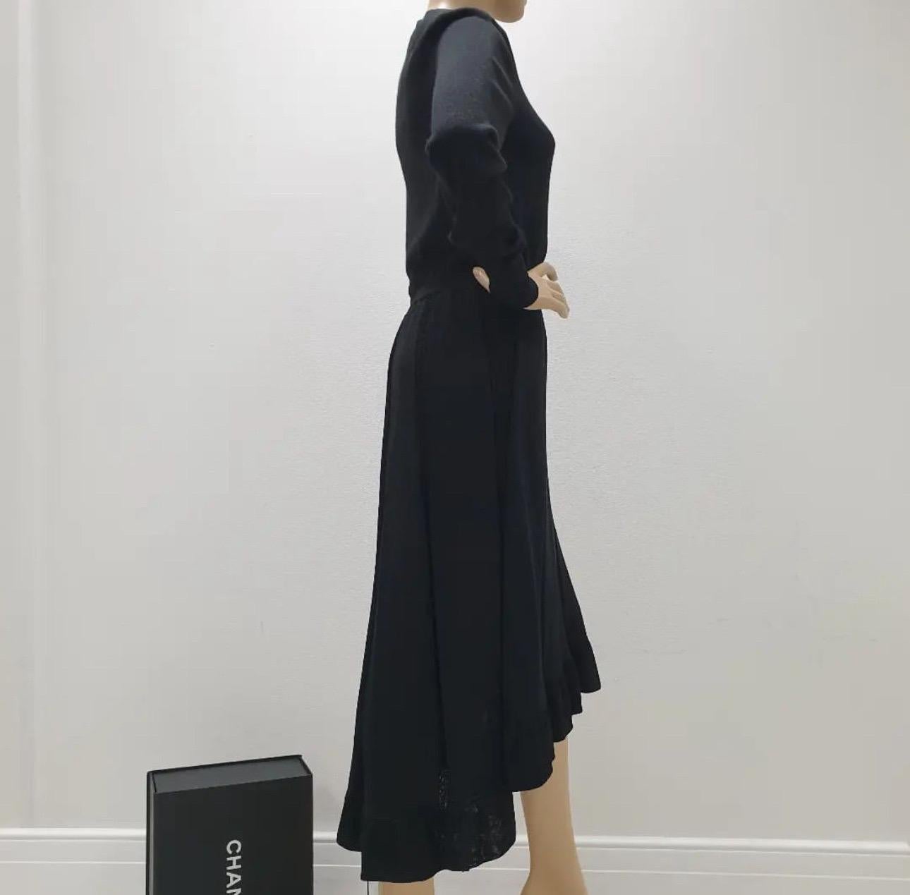 CHANEL 20A Gold Button Black Dress  In Excellent Condition In Krakow, PL