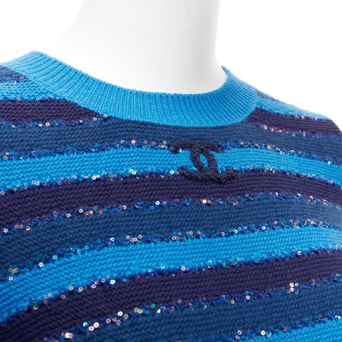 CHANEL 20C blue sequins cashmere blend CC logo striped crop sweater FR36 XS
Reference: AAWC/A00807
Brand: Chanel
Designer: Virgil Abloh
Collection: 20C
Material: Cashmere, Blend
Color: Blue
Pattern: Striped
Closure: Slip On
Made in: