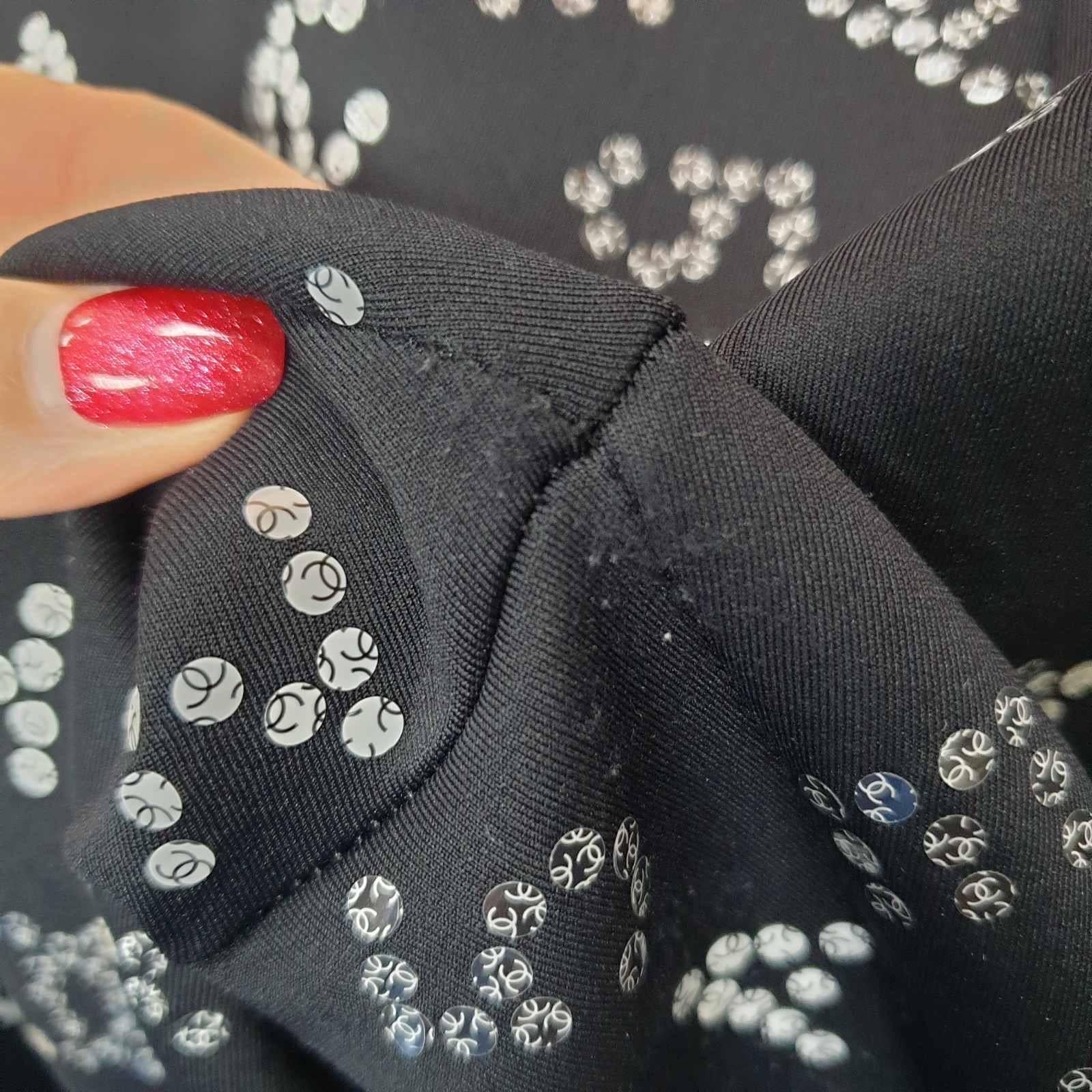 CHANEL 20C Runway CC Leggins 2