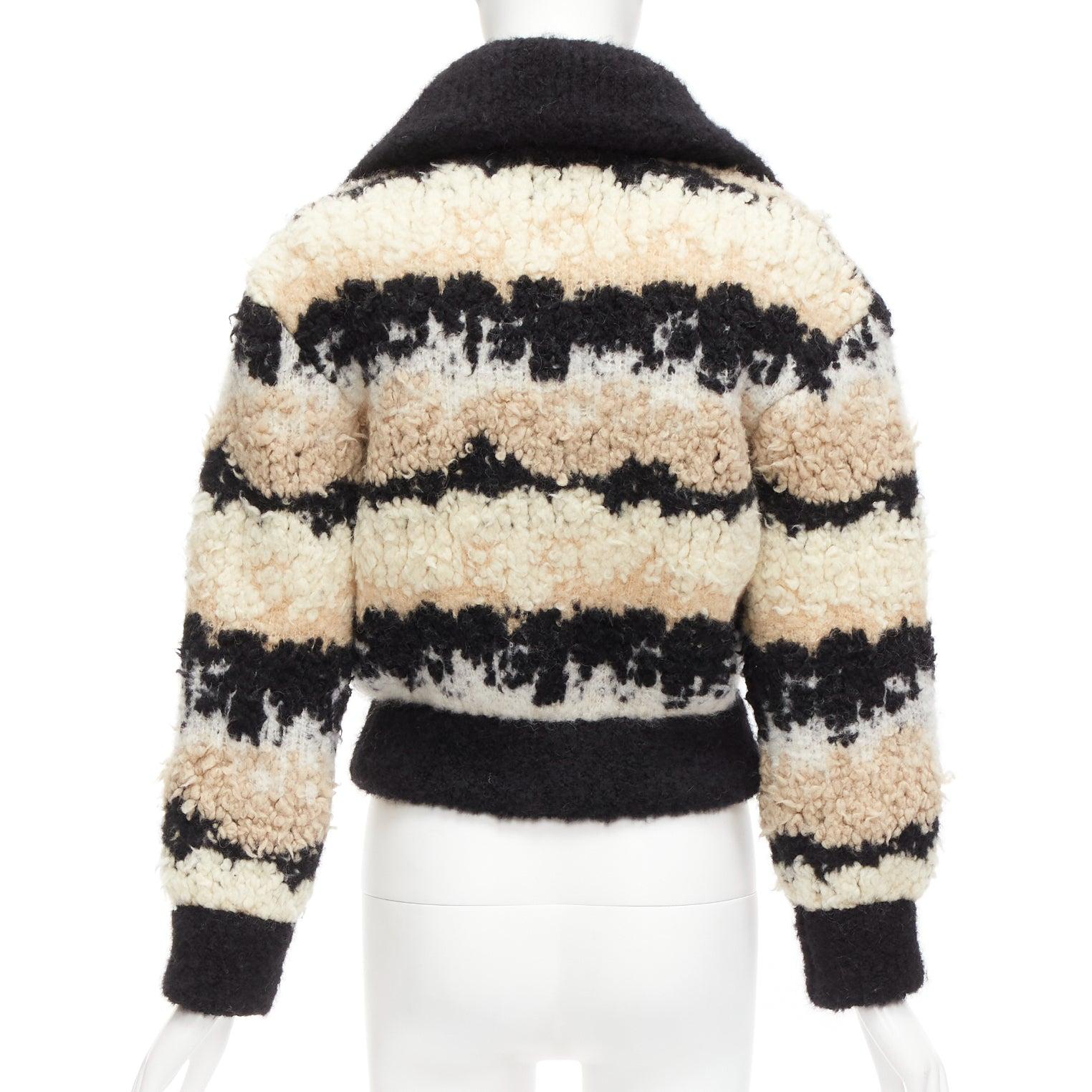CHANEL 20N Coco Neige CC pearl zip cream wool cashmere cropped bomber FR34 XS For Sale 1