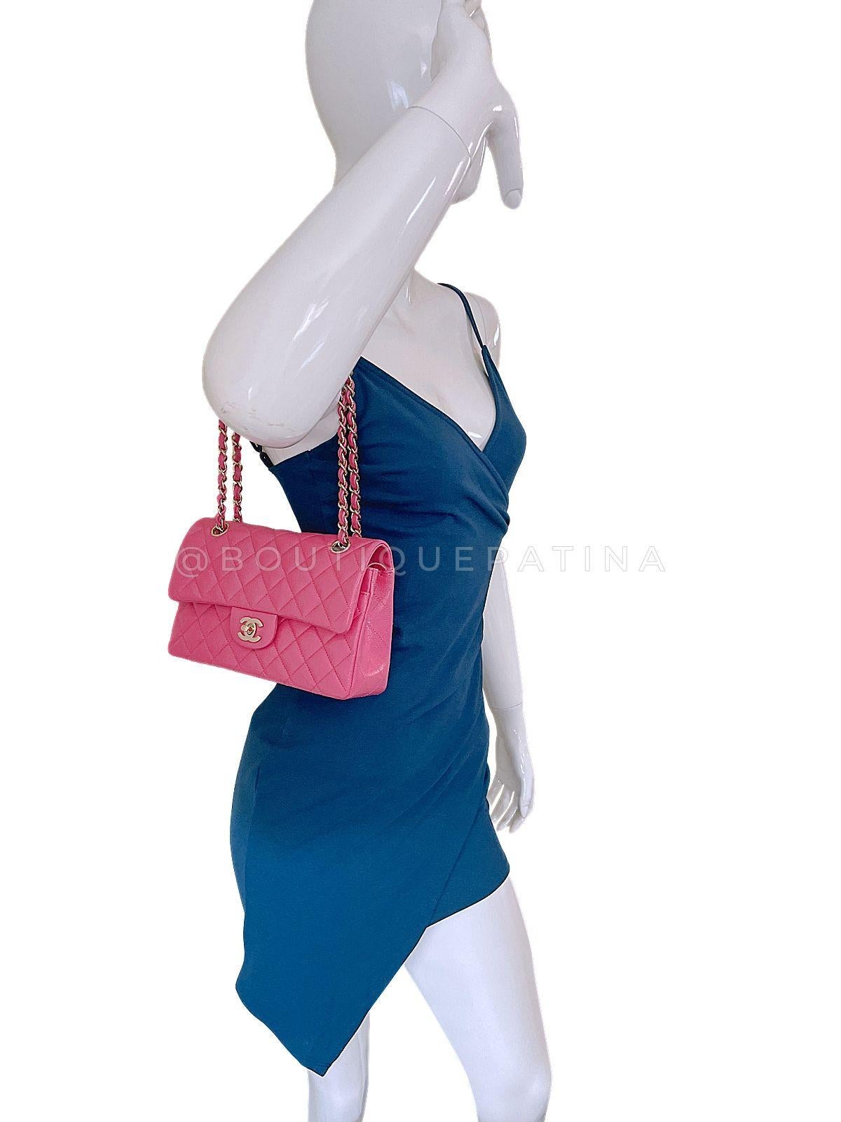 Chanel 20S Barbie Rose Caviar Petit sac classique à double rabat GHW 67871 en vente 9