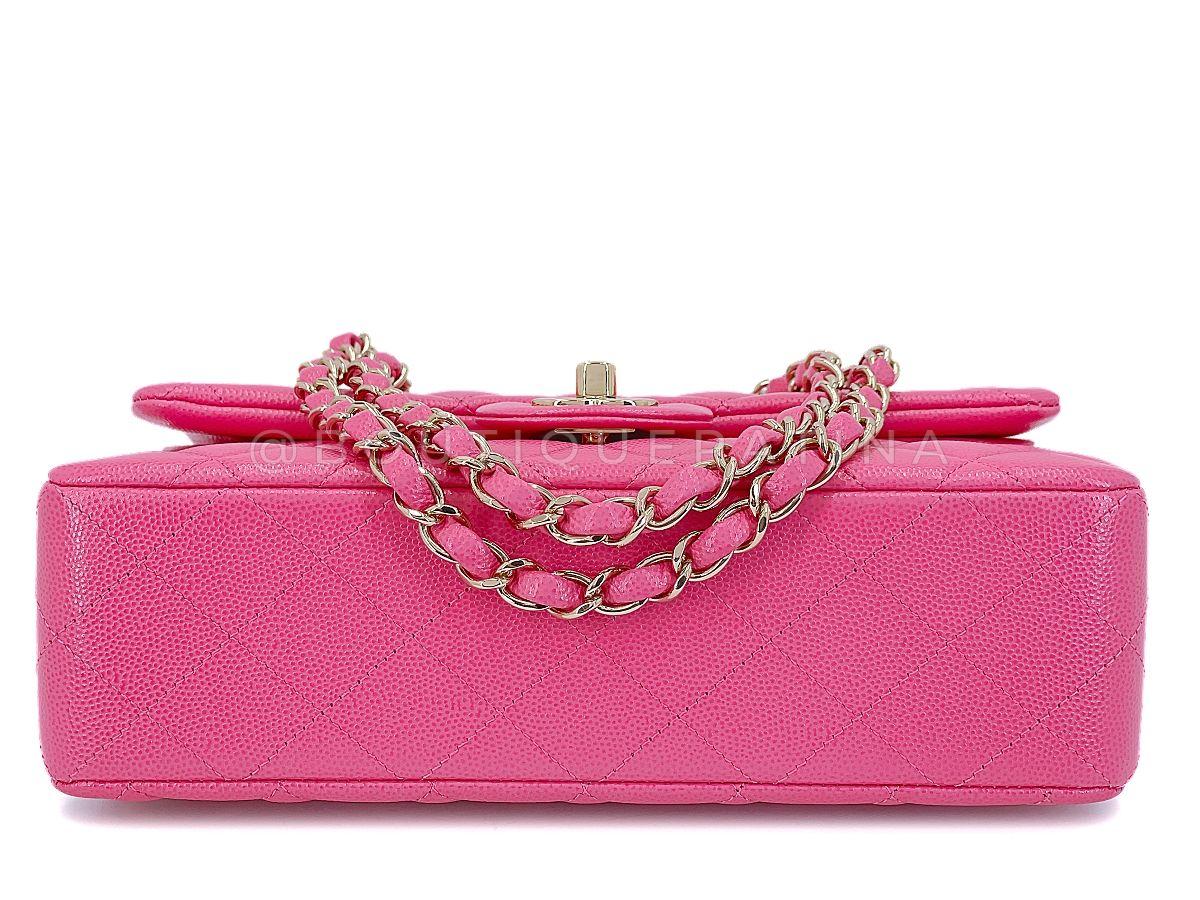 Chanel 20S Barbie Rose Caviar Petit sac classique à double rabat GHW 67871 en vente 1