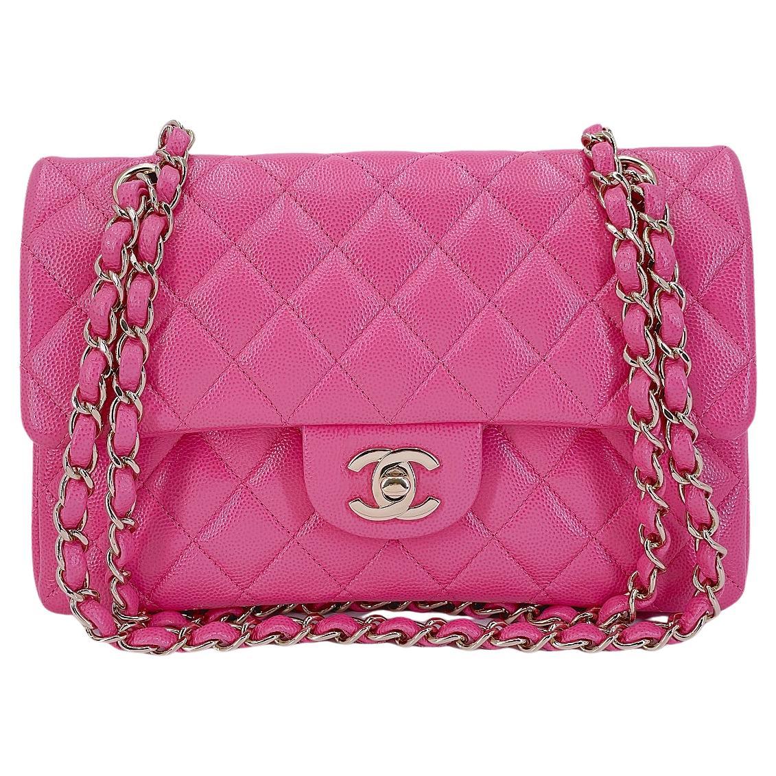 Chanel 20S Barbie Rose Caviar Petit sac classique à double rabat GHW 67871 en vente