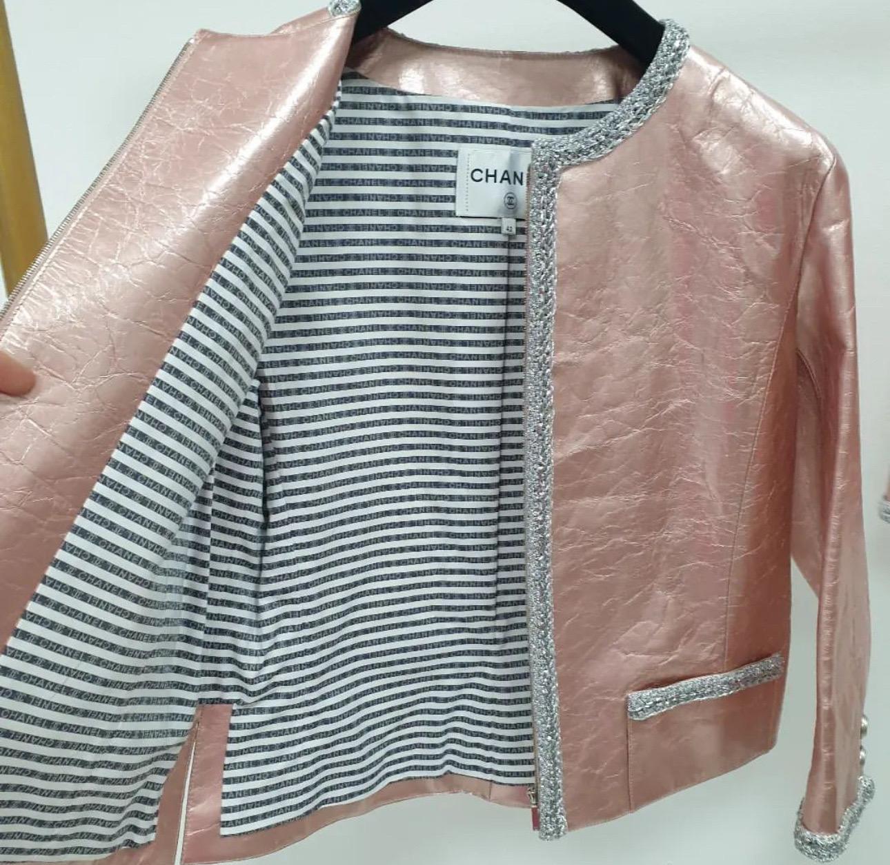 CHANEL 20S Metallic Pink Leather Silver Embroidered Jacket Shorts Suit For Sale 2