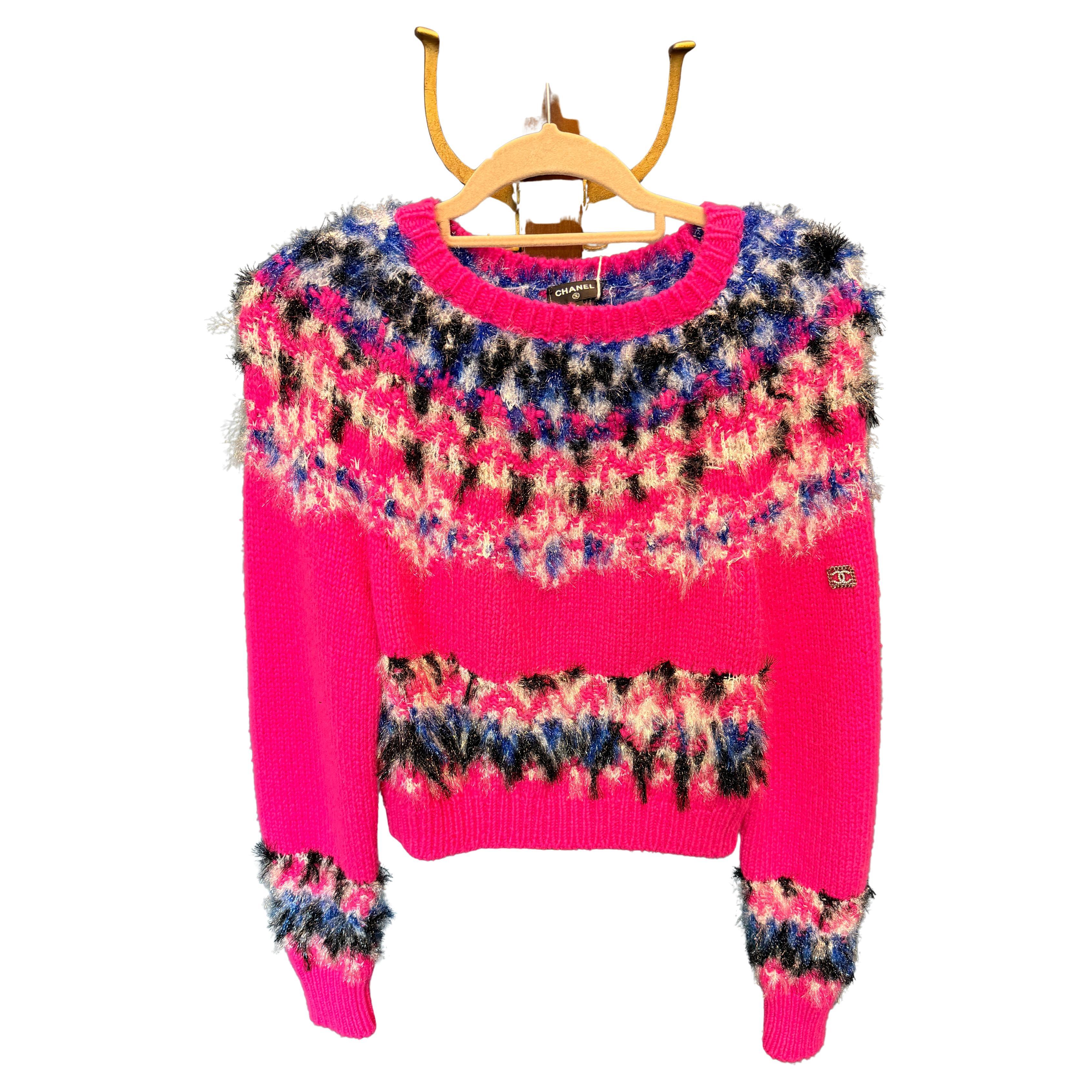 Chanel 21 autumn and winter pink bright line knitted pullo