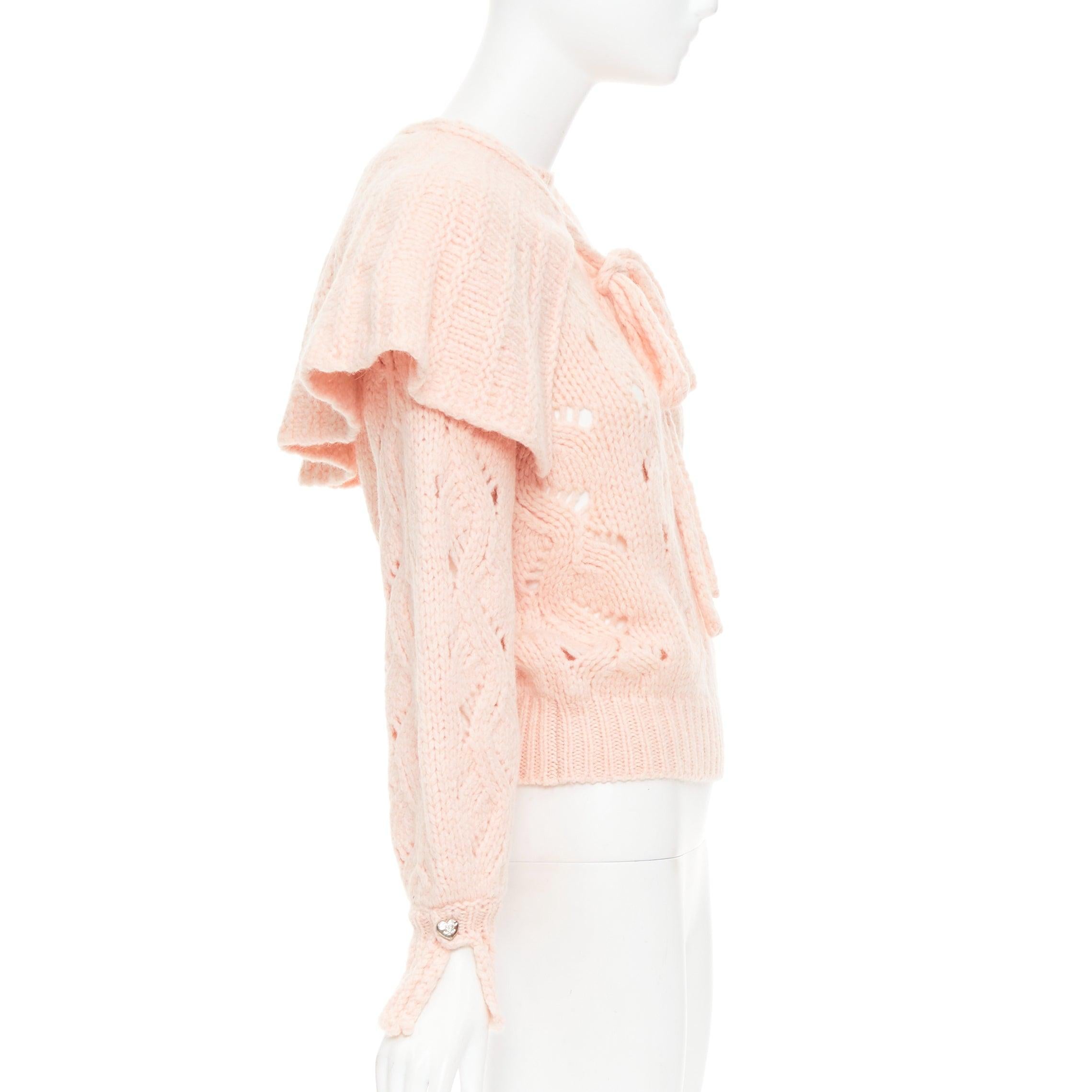 CHANEL 21B rosa Wolle Alpaka Mischung Rüschen Capelet Pullover FR34 XS im Zustand „Hervorragend�“ im Angebot in Hong Kong, NT
