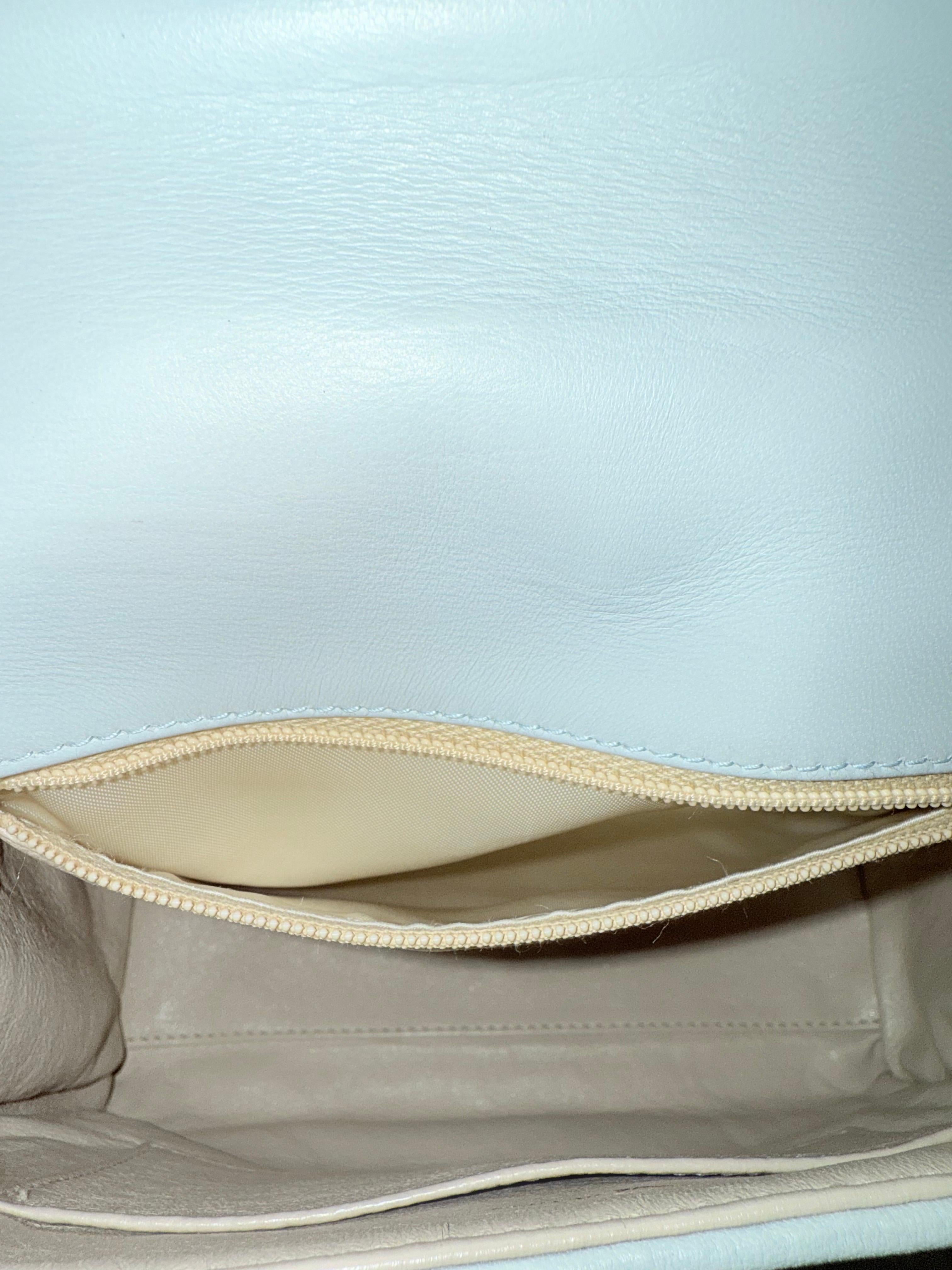 Chanel 21cm light blue chevron lambskin shoulder bag For Sale 5