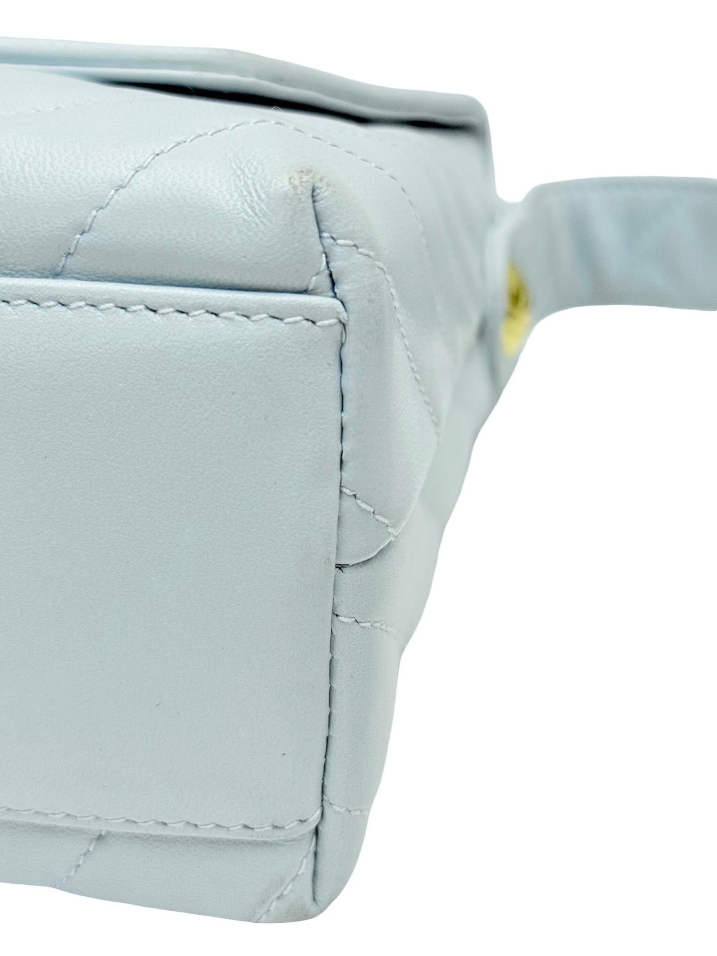Chanel 21cm light blue chevron lambskin shoulder bag For Sale 6