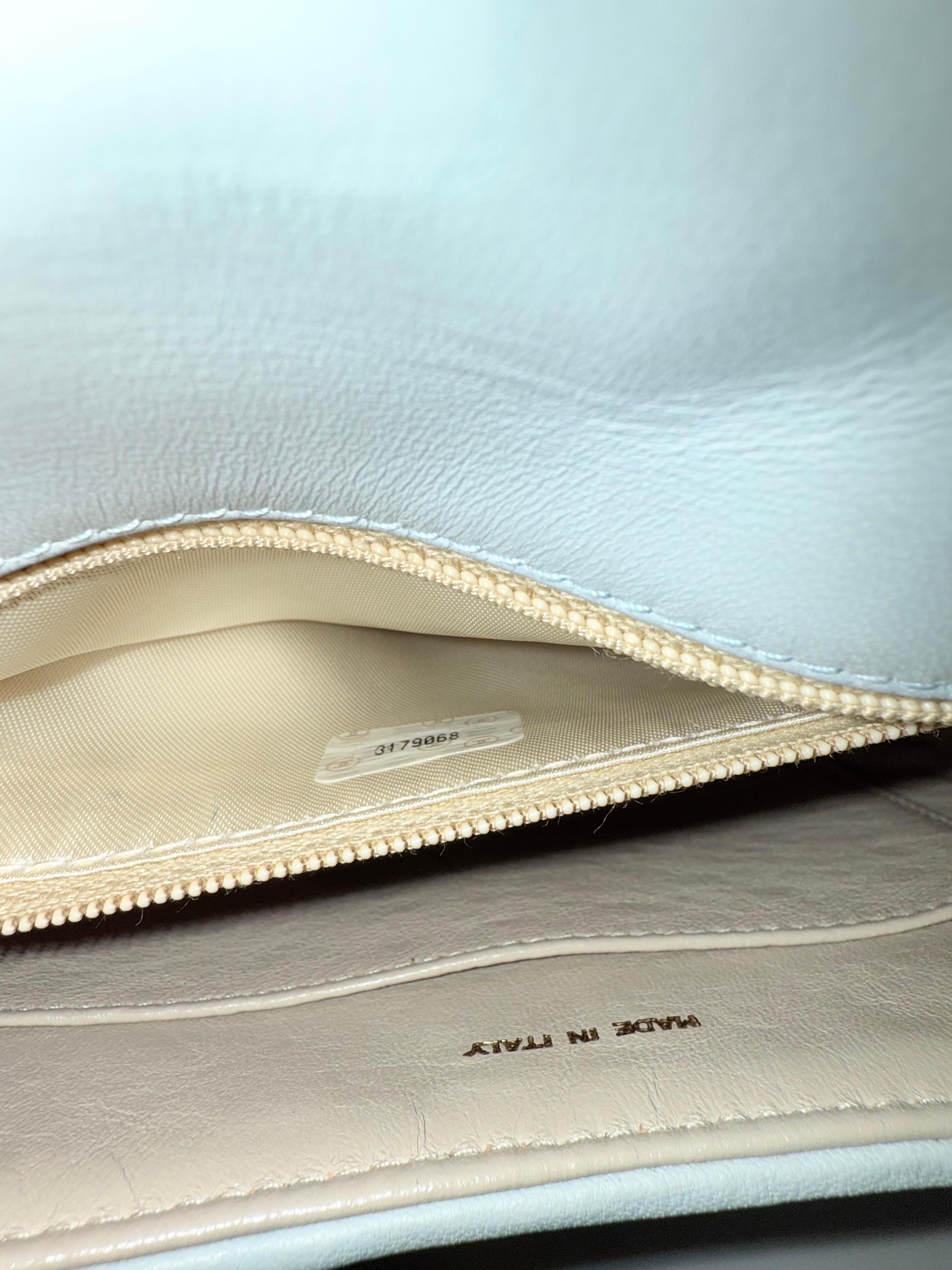 Chanel 21cm light blue chevron lambskin shoulder bag For Sale 13
