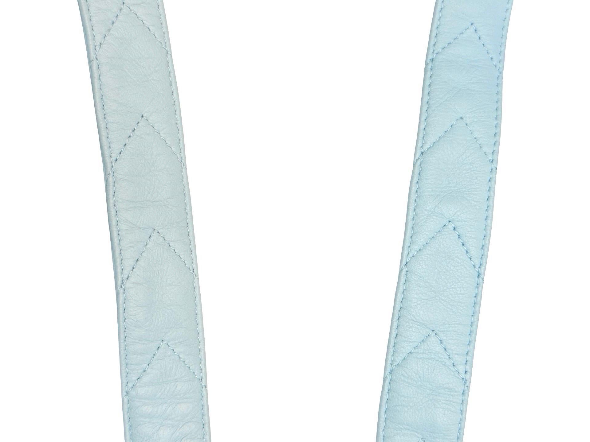 Chanel 21cm light blue chevron lambskin shoulder bag For Sale 4