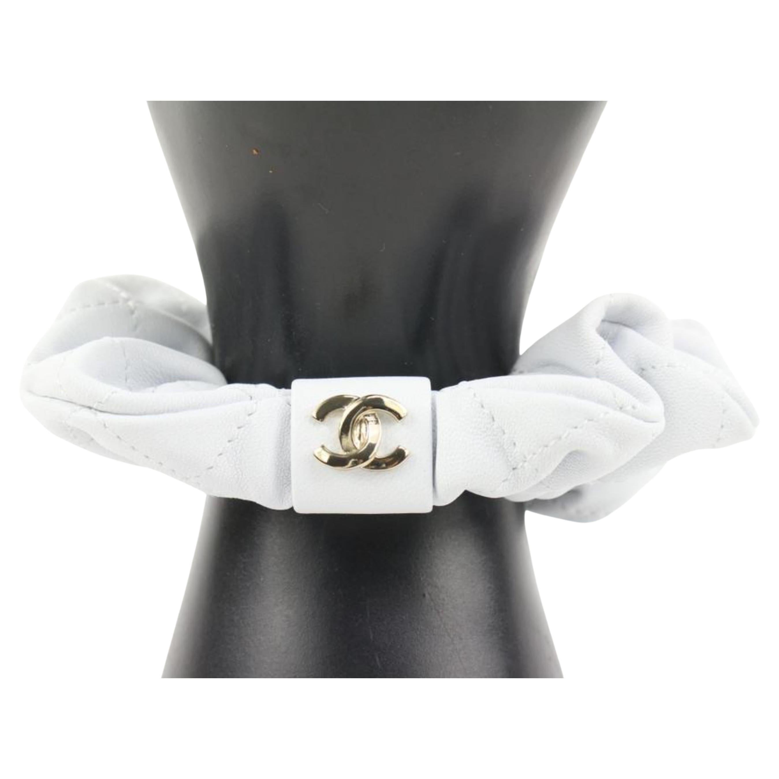 Pre-Owned CHANEL Leather Scrunchie AA7926 Lambskin White Hair Tie Matrasse  (Like New) 