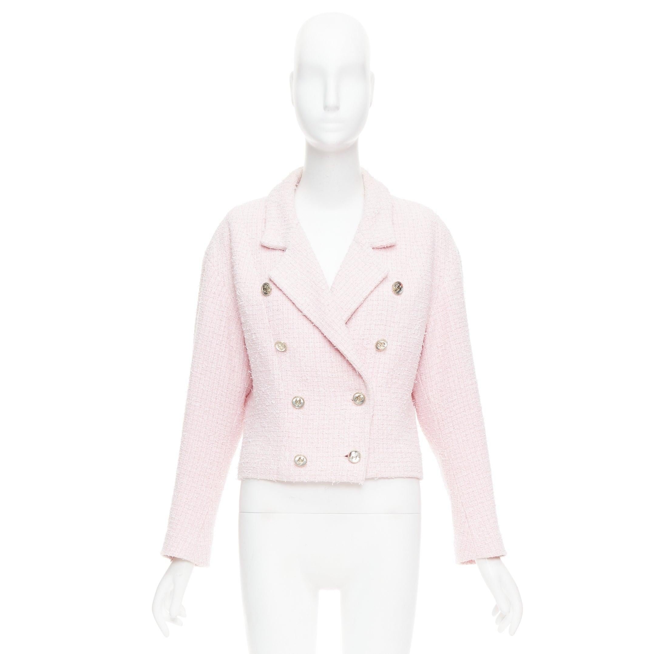 Chanel 21P rosa in tweed di cotone con bottoni CC doppiopetto FR38 M. in vendita 5