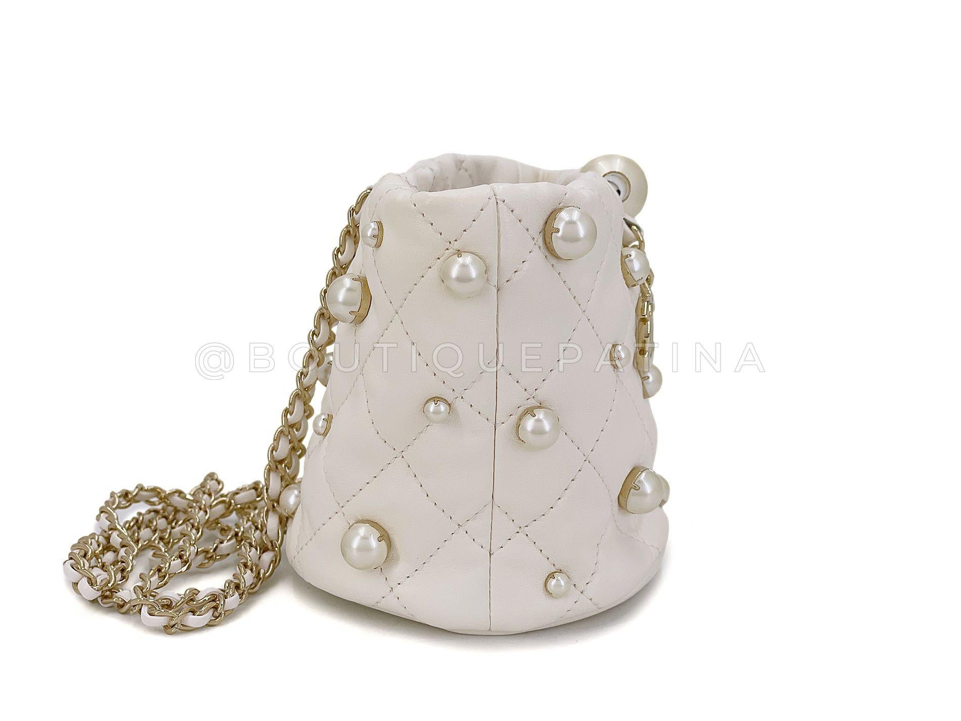 Women's Chanel 21S White Cream About Pearls Bucket Bag Mini  67973 For Sale